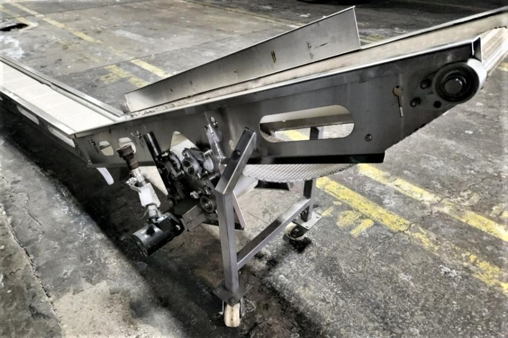 Aprox. 10" Wide x 201" Long Incline Intralo Belt Conveyor with 12" High Infeed, 41" High Discharges, - Image 5 of 6