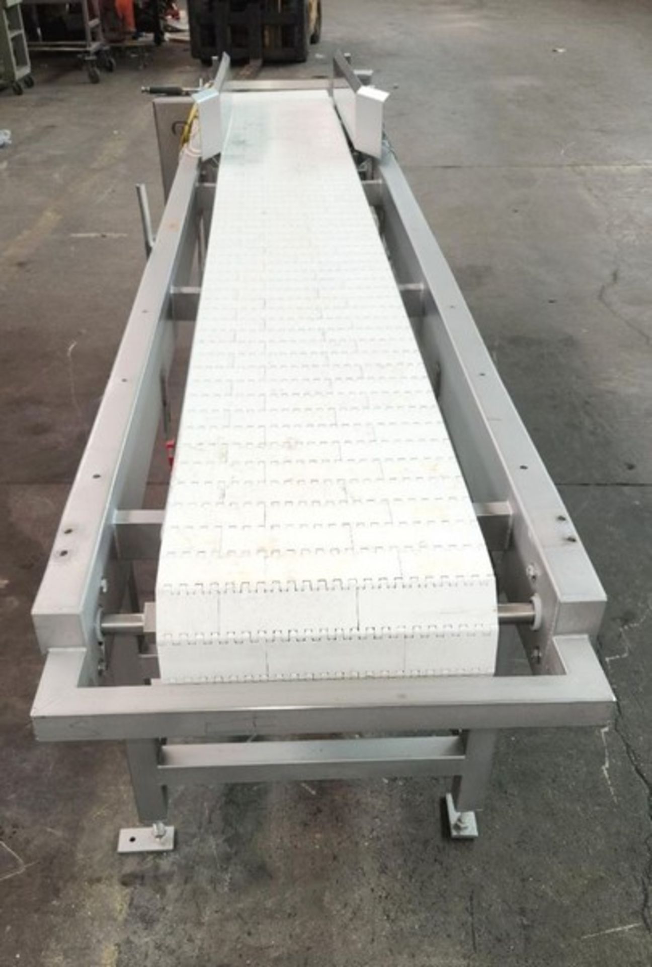 Aprox. 15" 126" L White Intralox Belt Conveyor with 32" Infeed and Discharge Height. Infeed and - Image 5 of 5