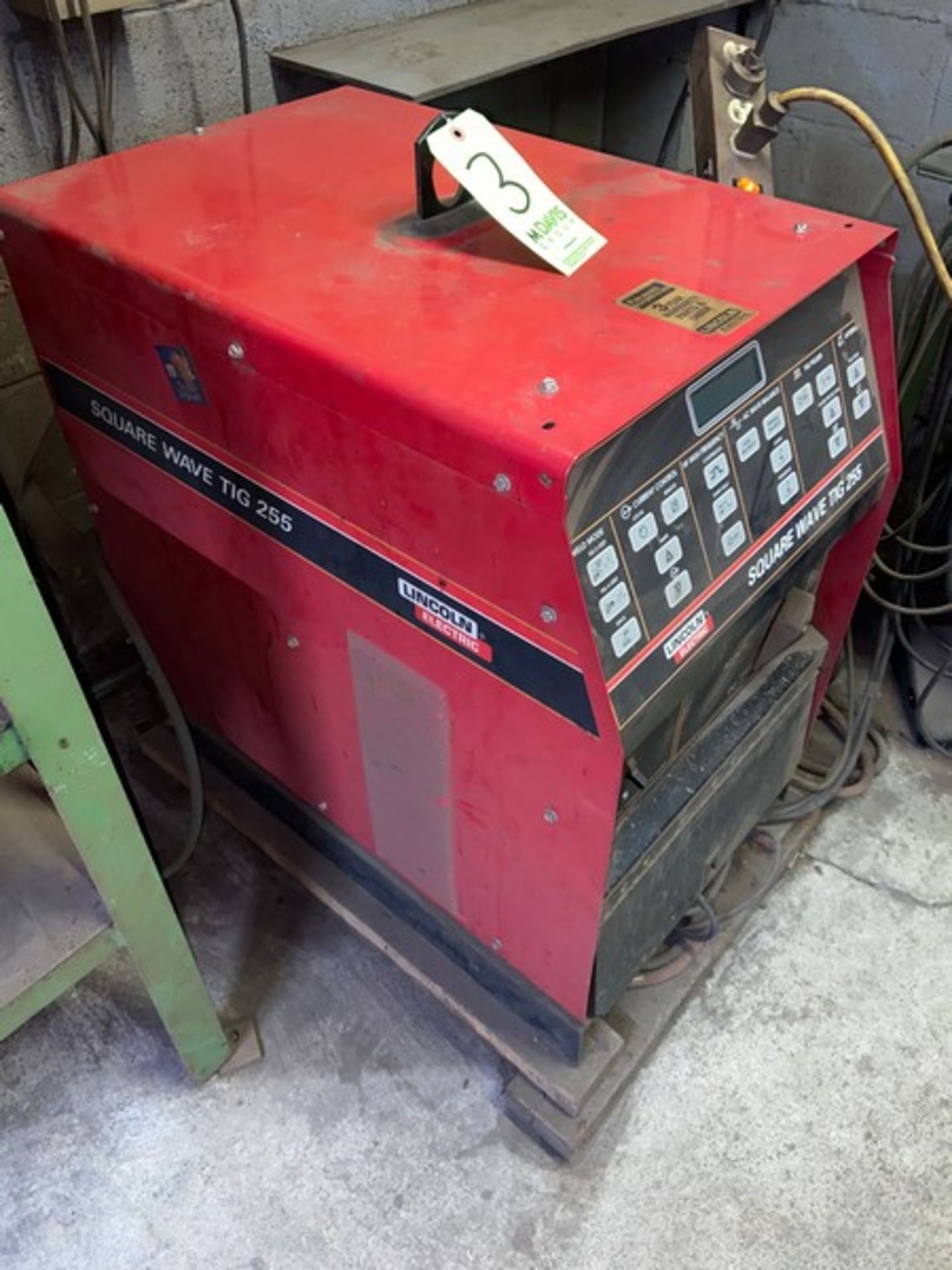 Lincoln Electric Square Wave TIG 255 Welder - Image 3 of 5
