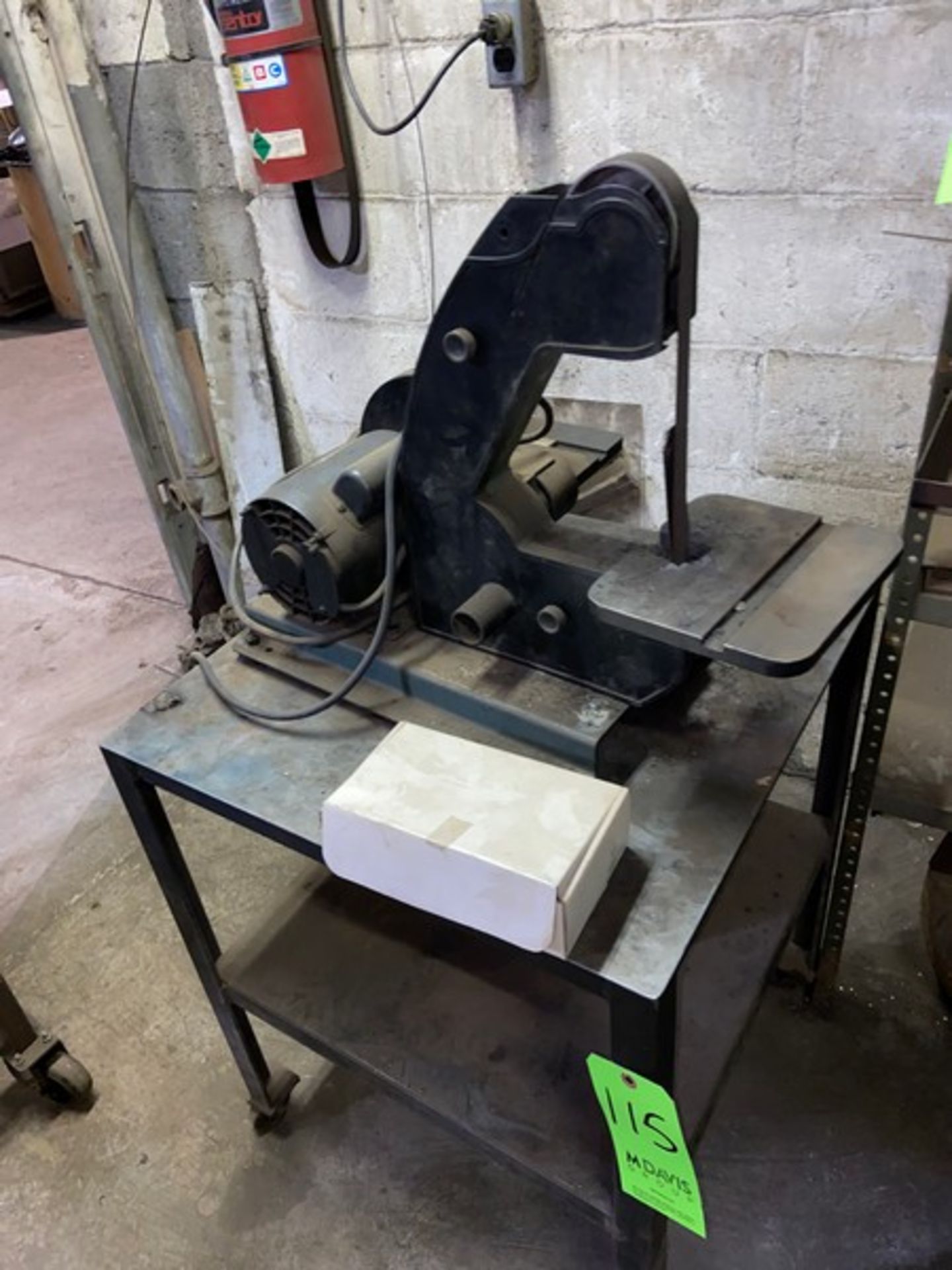 Vertical Sander, with Wilton 1/3 hp Motor, Mounted on Shop Table (LOCATED IN CORRY, PA) - Bild 4 aus 4