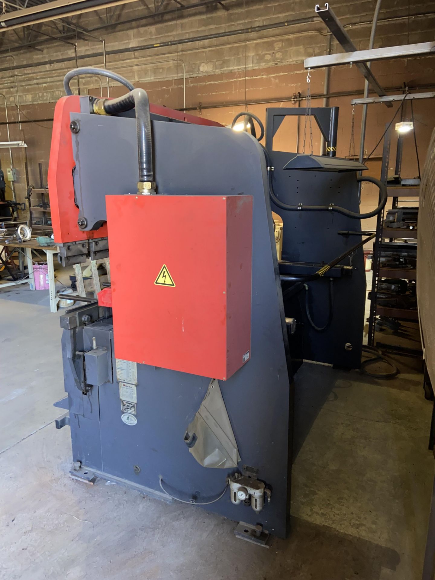 Amada RG-80 Press Brake with NC9-EX Control (LOCATED IN CORRY, PA) - Image 7 of 9