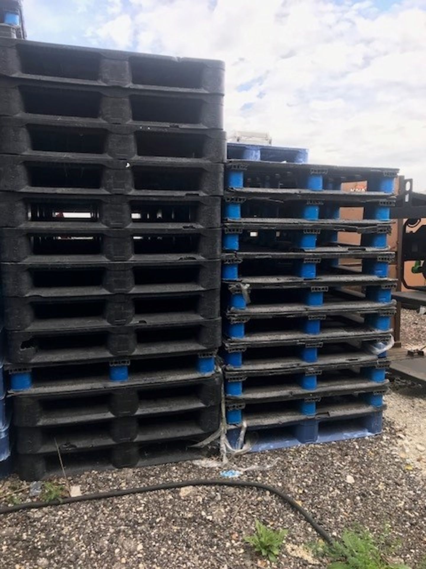 (25) Plastic Pallets - Aprox. 40" x 48" (Loading Fee $125) (Located Union Grove, WI)