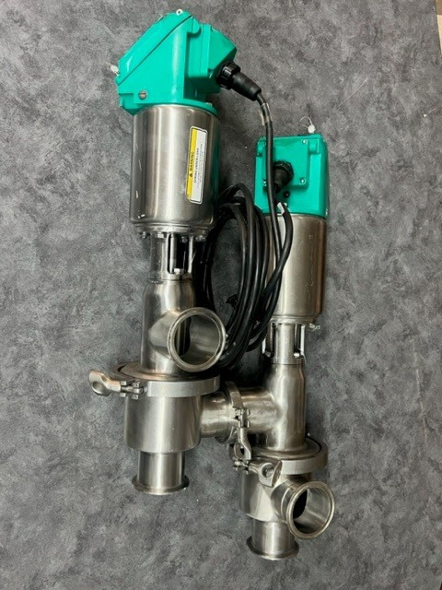 Tri-Clover 2.5" Stainless Diversion Set, Model 762 with Teflon Stem and Legal Control Box with