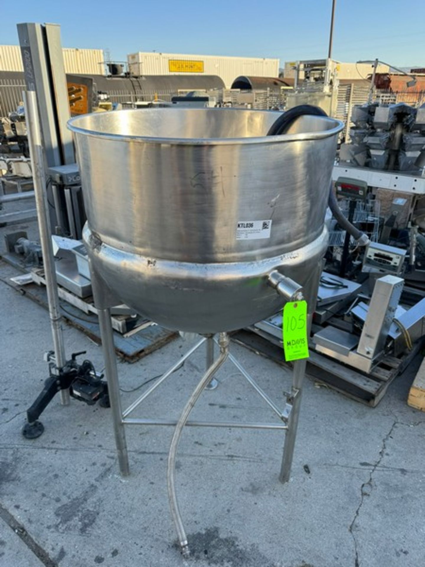 Aprox. 150 Gal. S/S Kettle, Mounted on S/S Frame (LOCATED IN COLTON, CA)