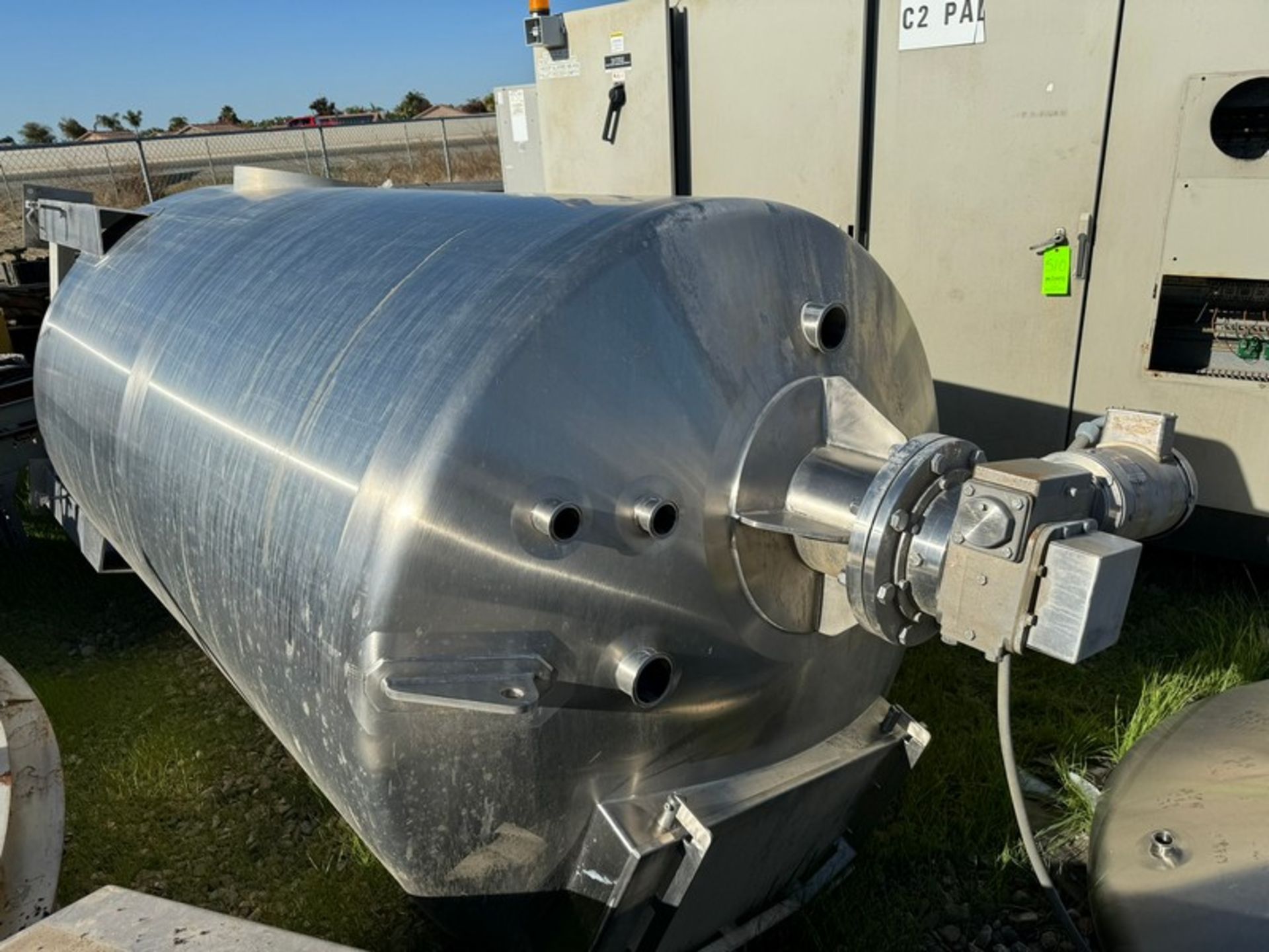 Aprox. 1,500 Gal. S/S Single Wall Vertical Tank, with Vertical S/S Agitation, with Aprox. 2” Clamp T - Bild 10 aus 12