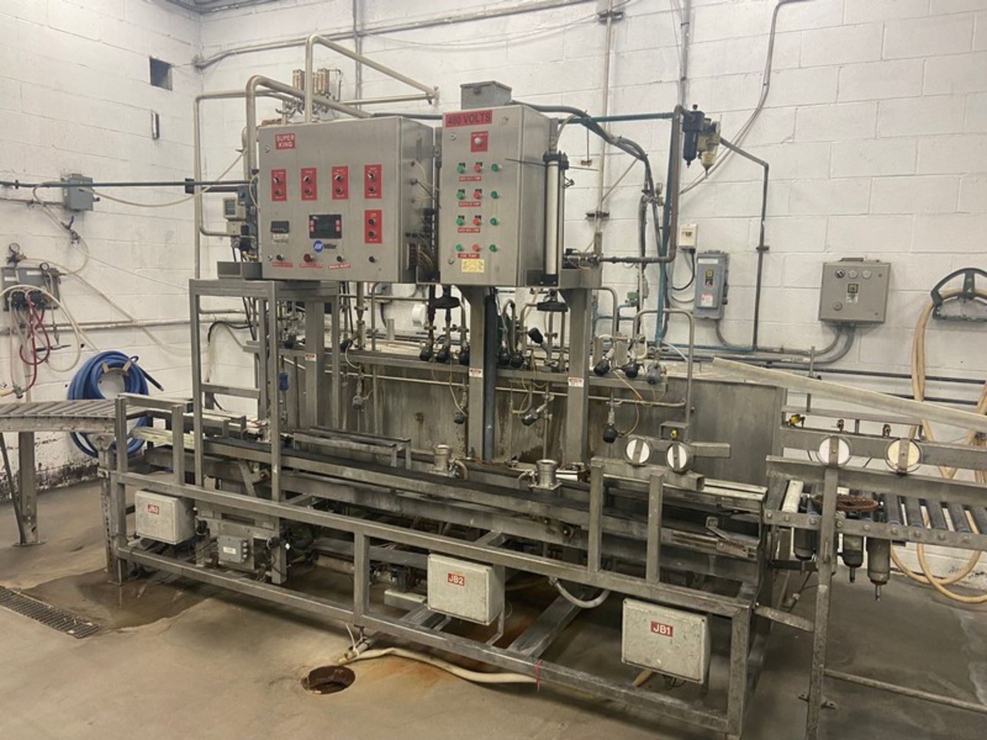 Miller 3-Head Keg S/S Filling System, with Infeed & Outfeed Conveyor (LOCATED IN FREDERICK, MD) - Bild 2 aus 8