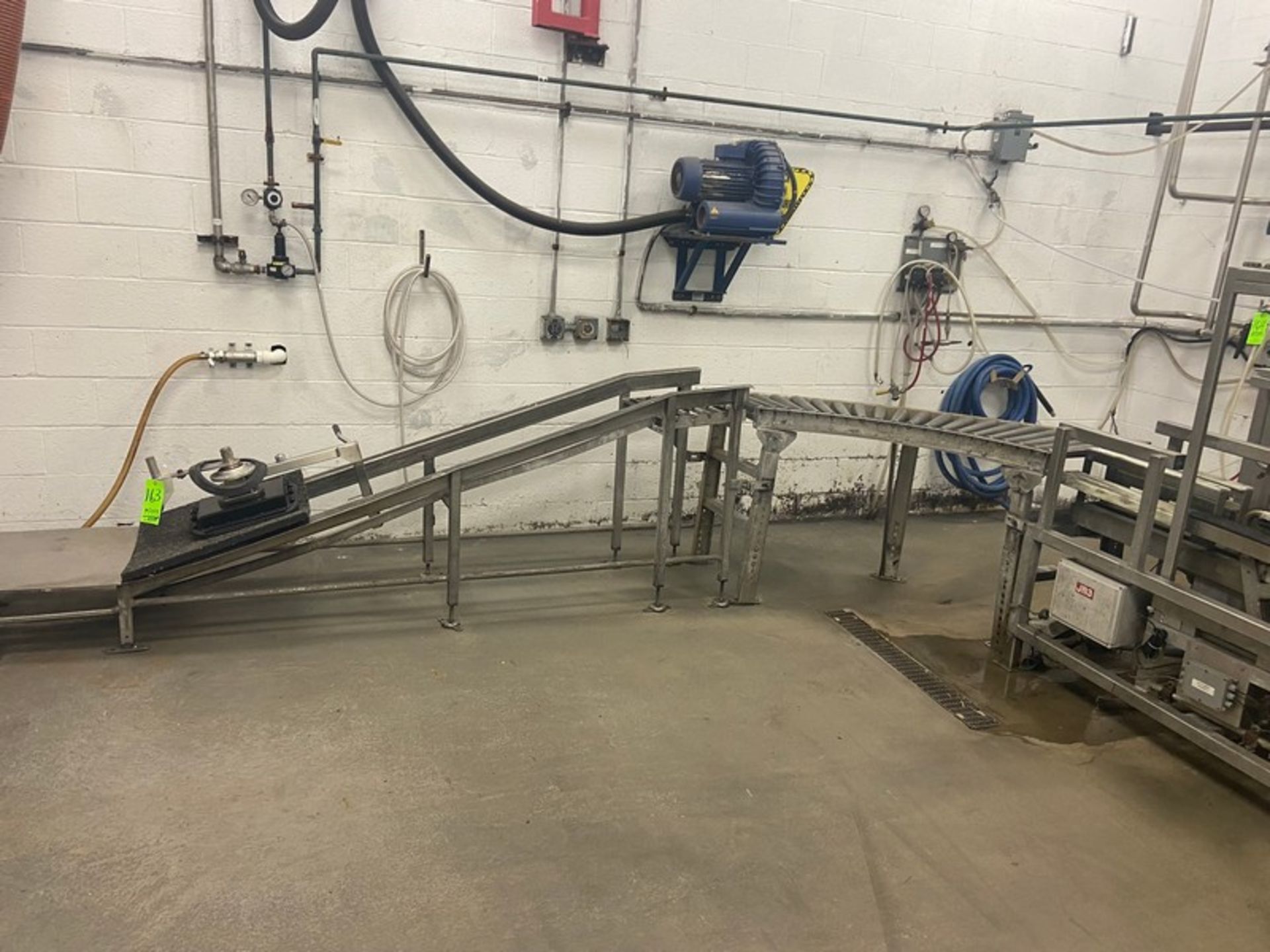 Miller 3-Head Keg S/S Filling System, with Infeed & Outfeed Conveyor (LOCATED IN FREDERICK, MD) - Bild 3 aus 8