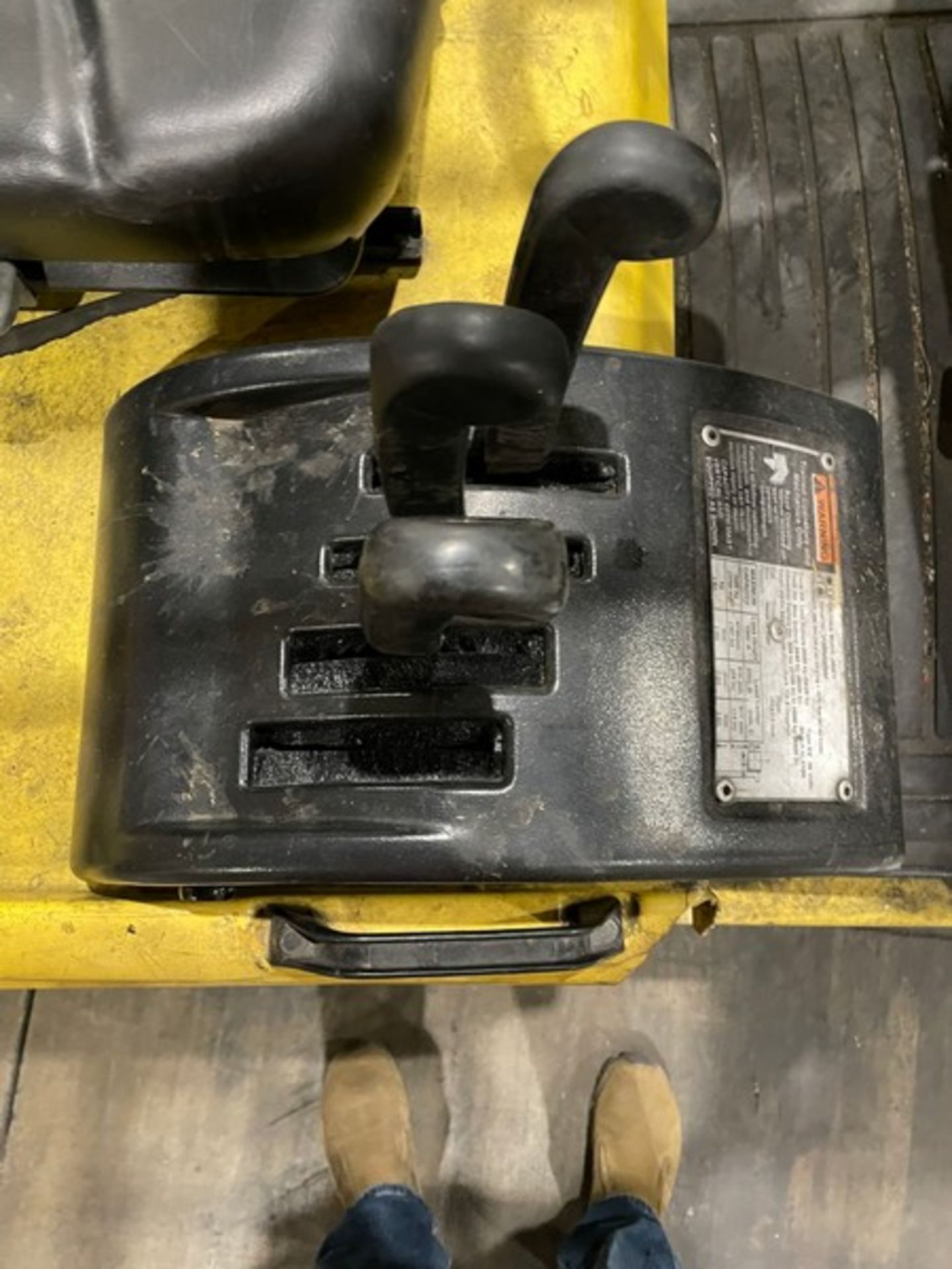 3,700lbs Hyster Battery Charged Forklift. Model #J40ZT, Serial #J1660N04098F (LOCATED IN - Image 9 of 14