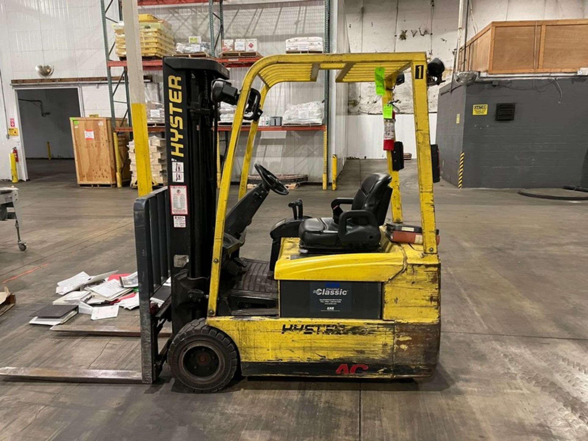 3,700lbs Hyster Battery Charged Forklift. Model #J40ZT, Serial #J1660N04098F (LOCATED IN
