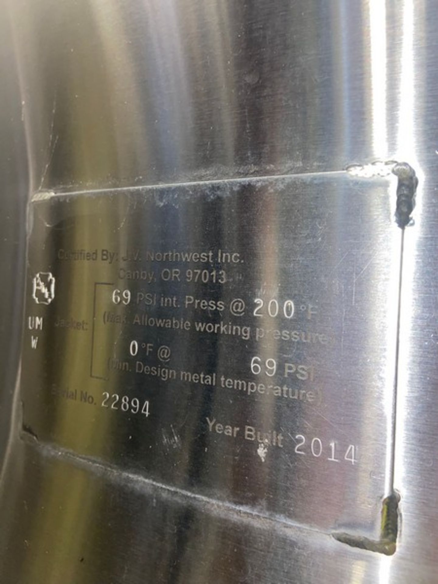 2014 JVNW 15 BBL (465 GAL.) S/S Jacketed Vertical Tank, S/N 22894, 69 PSI Int. Press @ 200 F, 0 F @ - Image 9 of 13