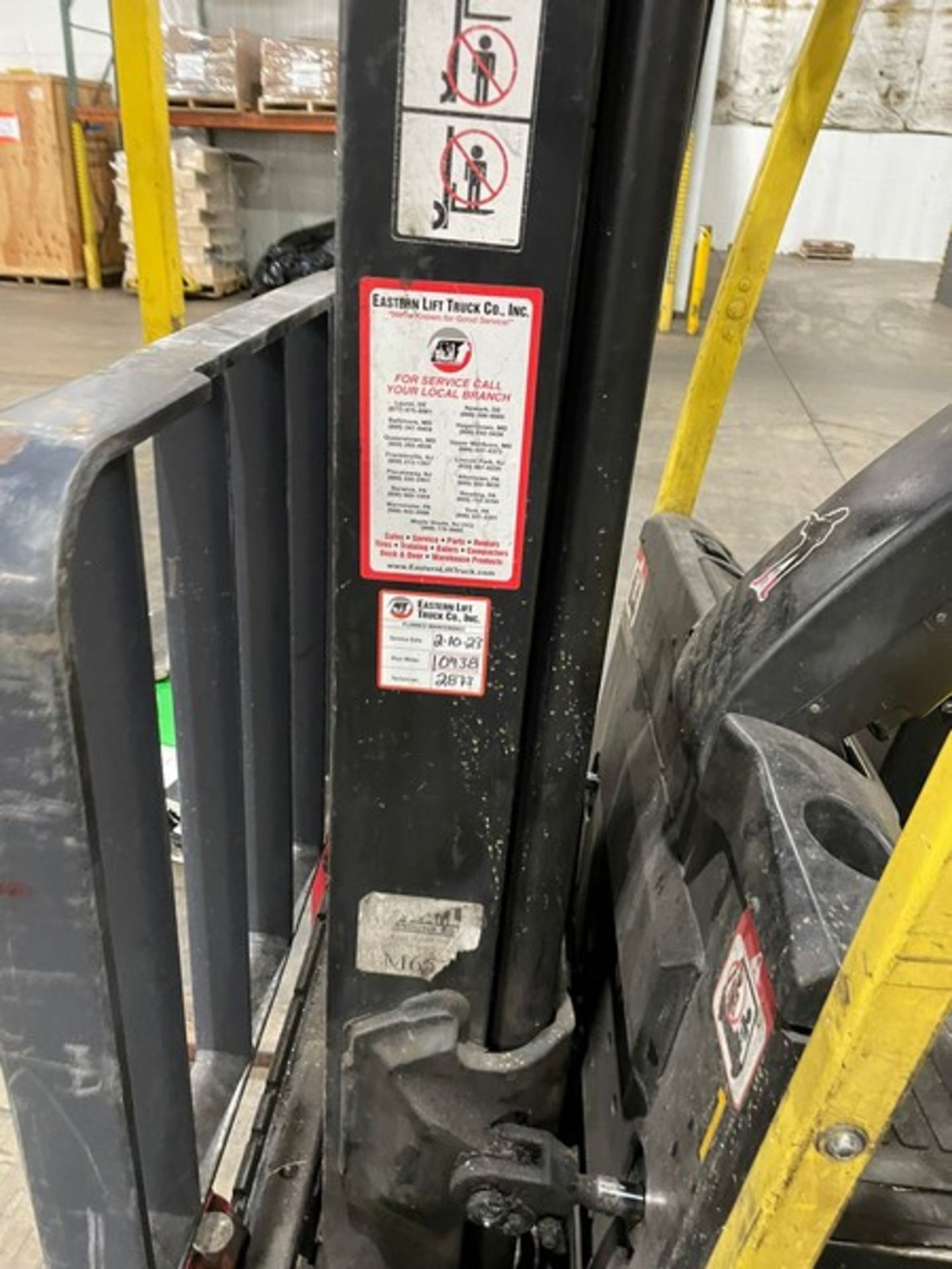 3,700lbs Hyster Battery Charged Forklift. Model #J40ZT, Serial #J1660N04098F (LOCATED IN - Image 11 of 14