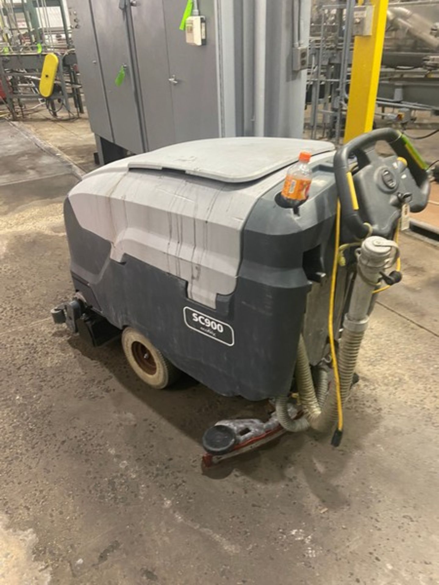 SC900 Walk Behind Floor Scrubber (LOCATED IN FREDERICK, MD) - Image 2 of 4