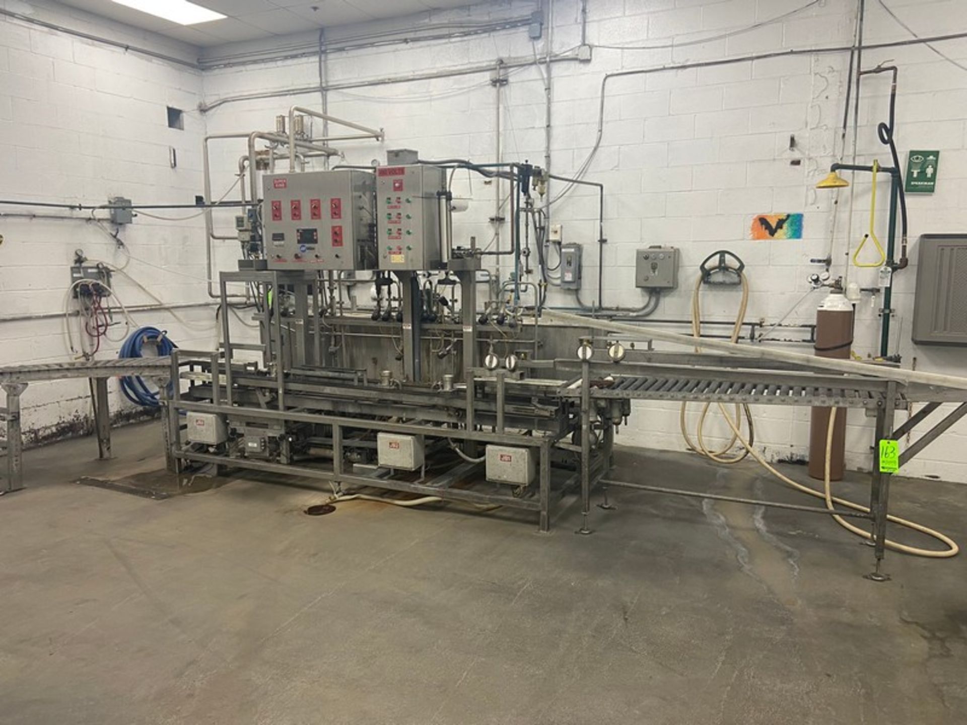 Miller 3-Head Keg S/S Filling System, with Infeed & Outfeed Conveyor (LOCATED IN FREDERICK, MD)