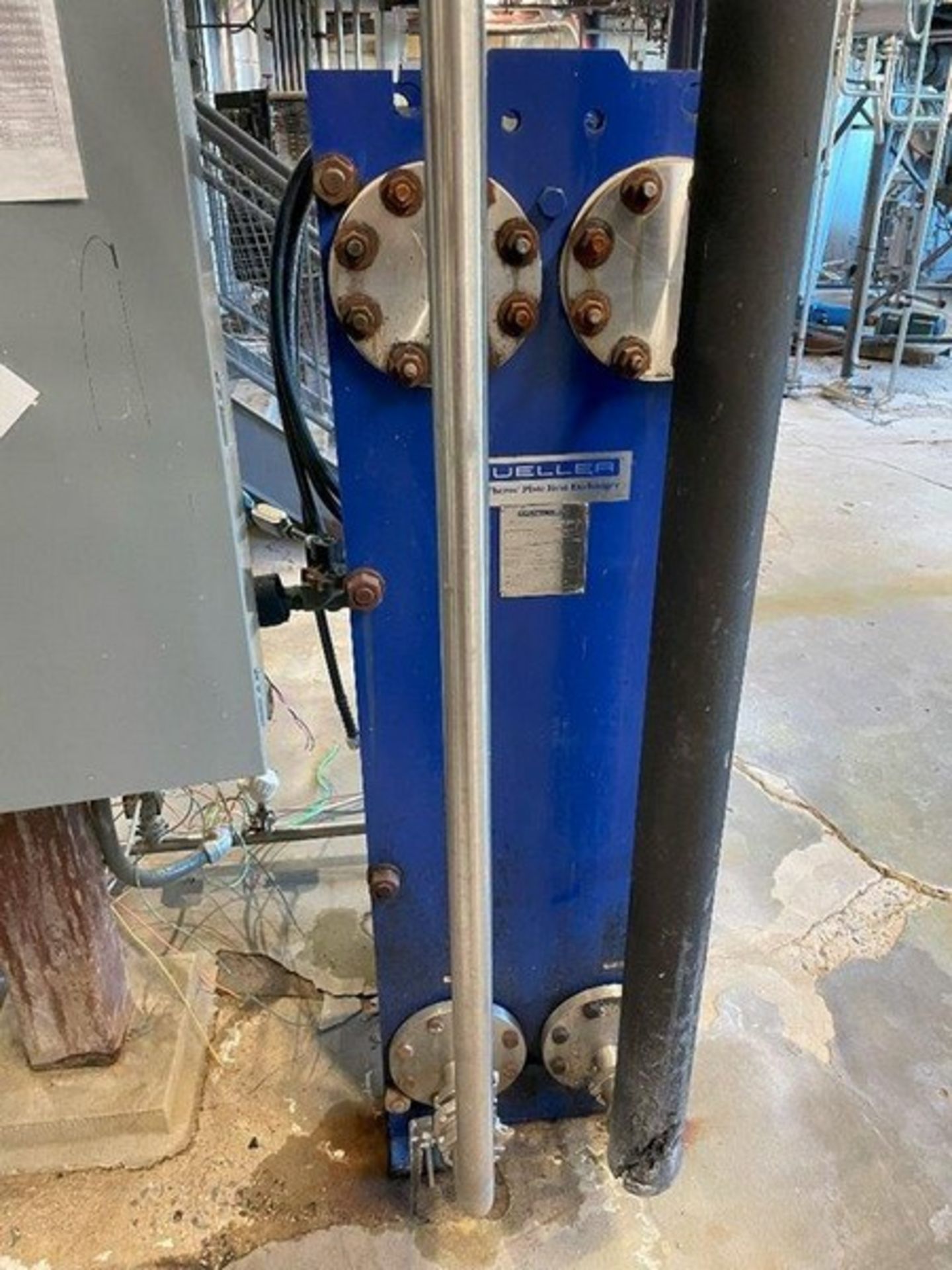 Stainless Steel plate and Frame heat exchanger. Manufactured by Mueller. Model AT40LF-80. Serial # - Image 2 of 5