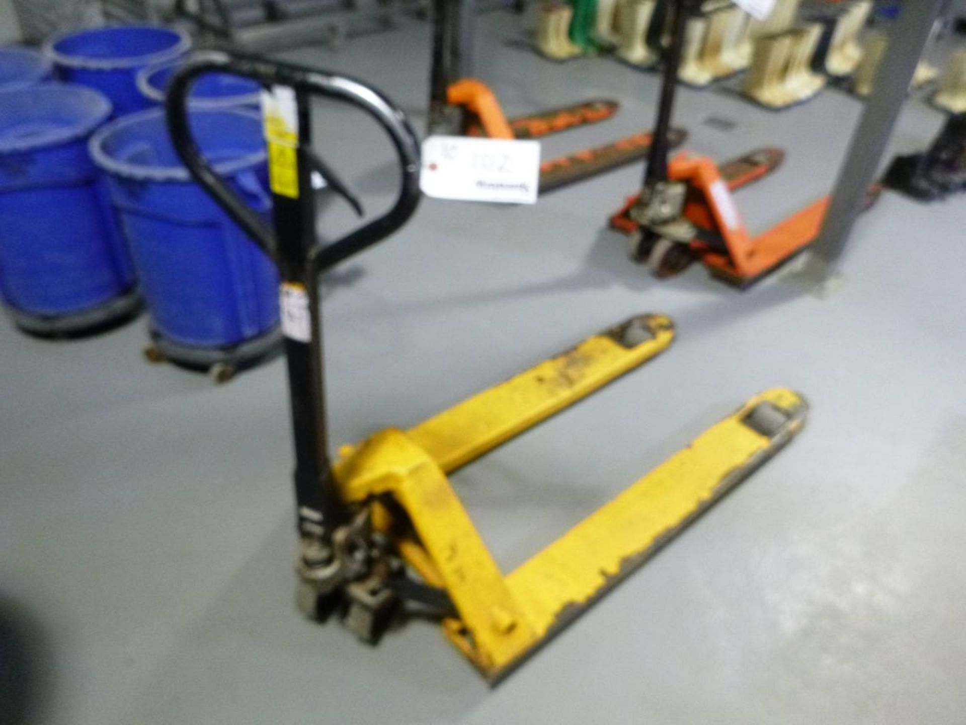 Pallet jack