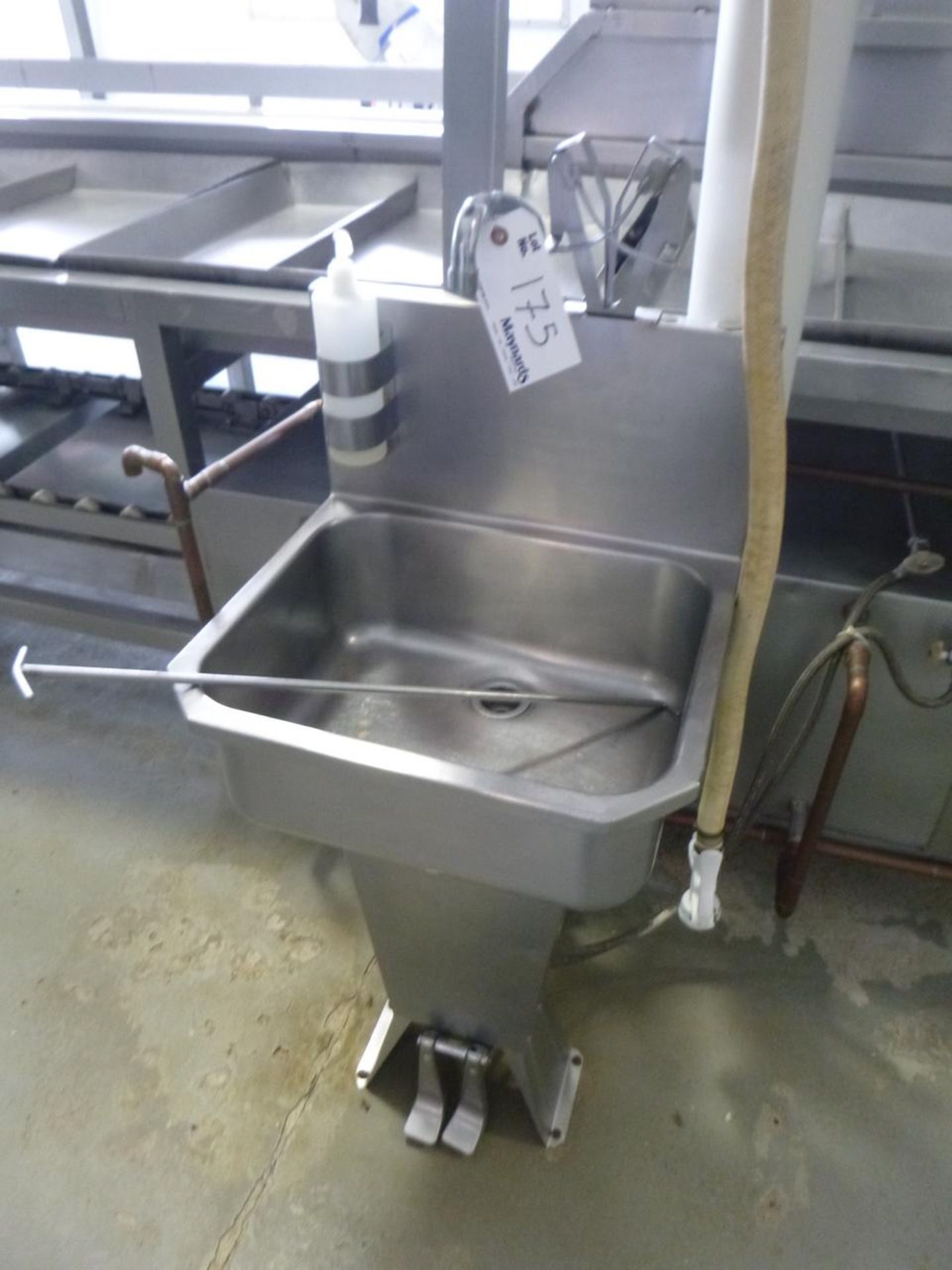 Stainless steel sink station