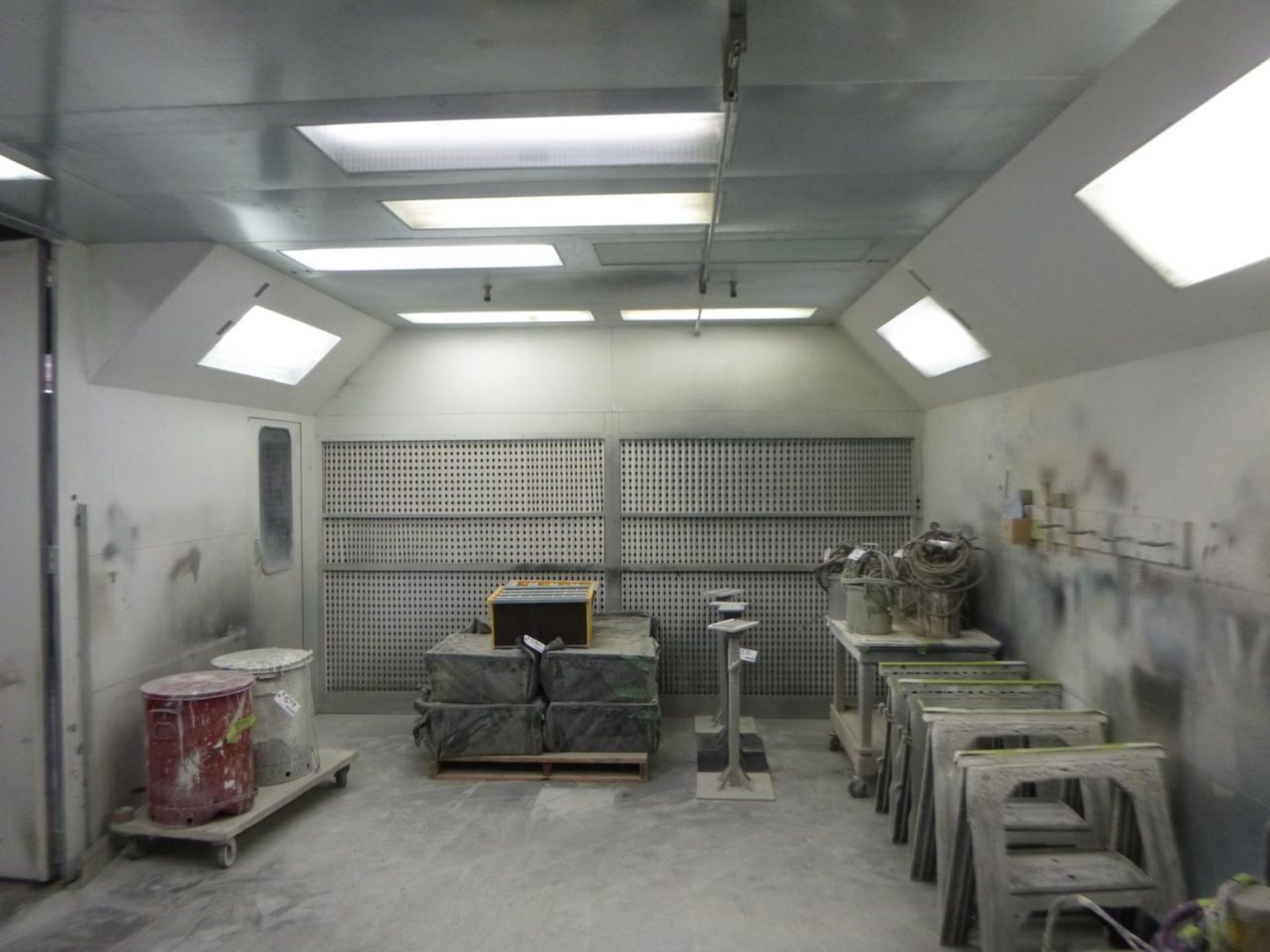 Spray Systems Inc Paint booth system - Image 4 of 7