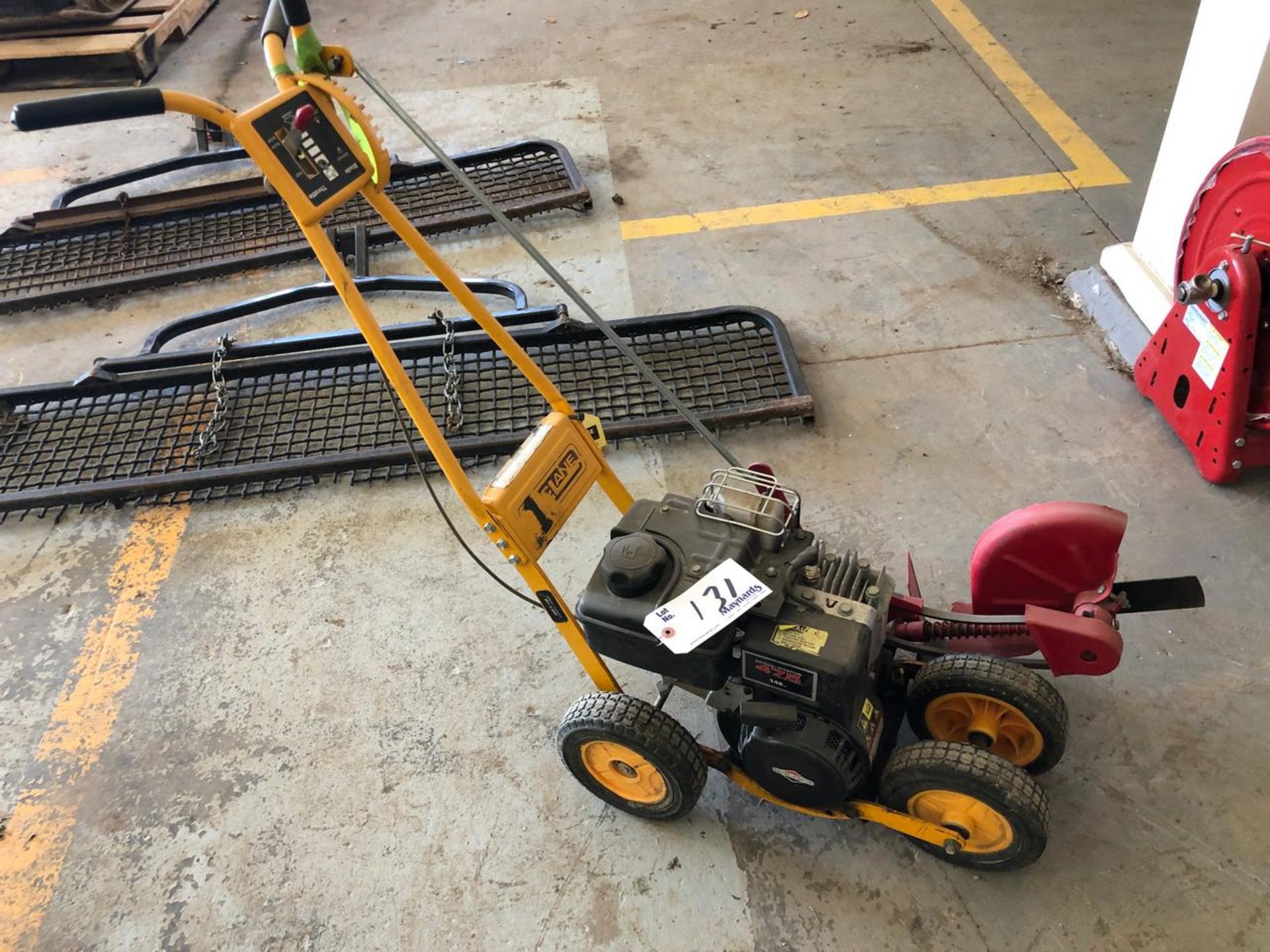 McLane Gas Powered Edger