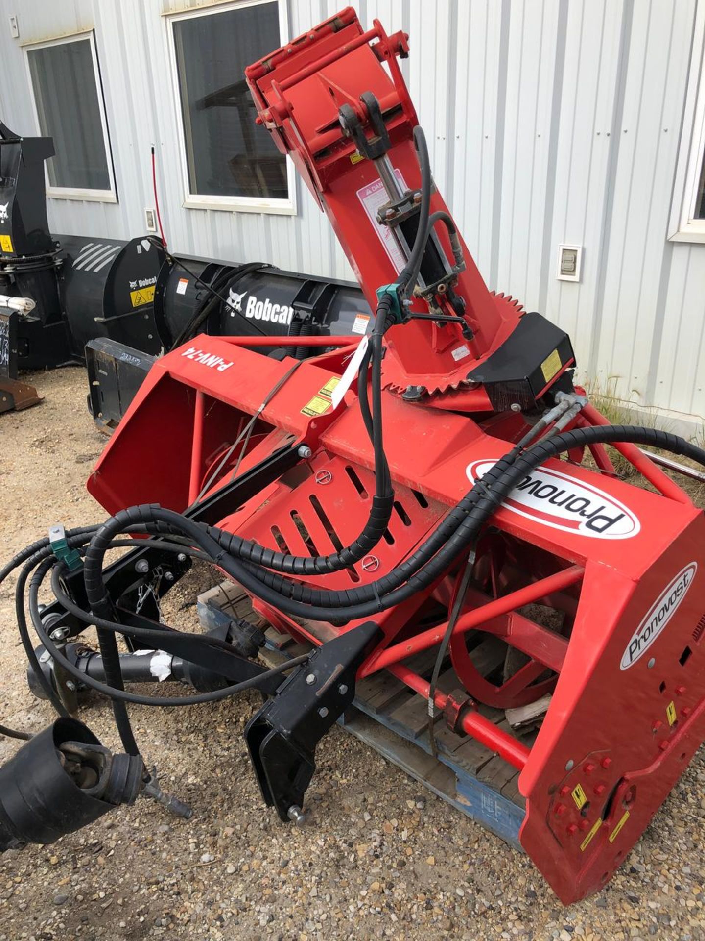 Pronovost Snow Blower for Holder