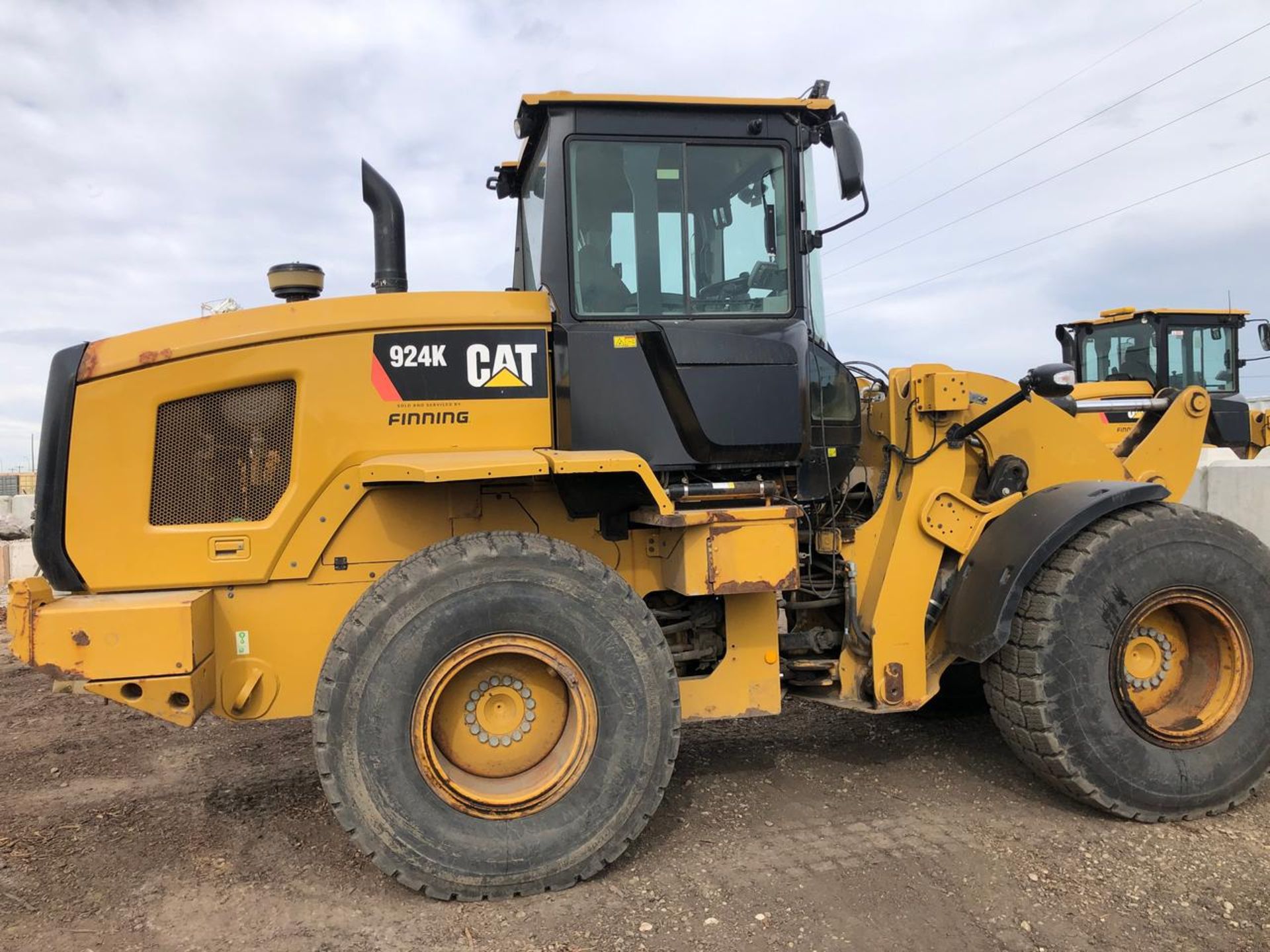 2015 CAT 924K Loader - Image 3 of 5