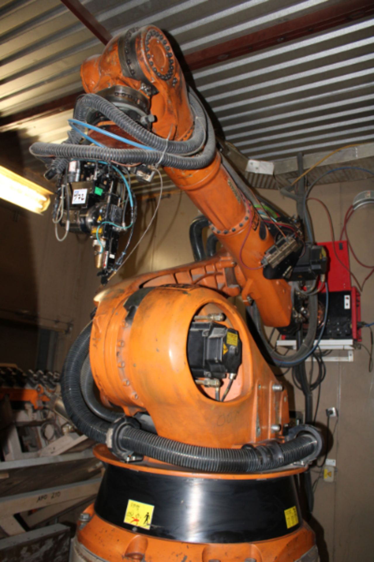 Kuka KR-210 Robot, Maximum Reach: 2,700 mm, Rated Payload: 210 Kg, with Robot Controller, New 2003 - Image 2 of 6