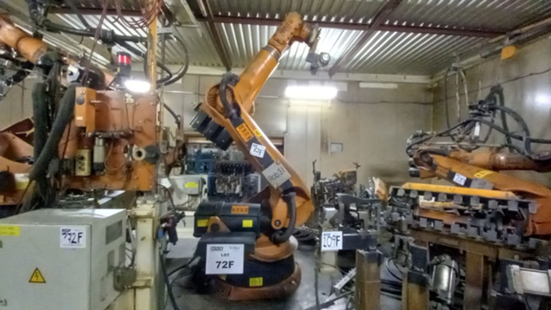 Kuka KR-150 Robot, Maximum Reach: 2,700 mm, Rated Payload: 150 Kg, with Robot Controller, New 2003