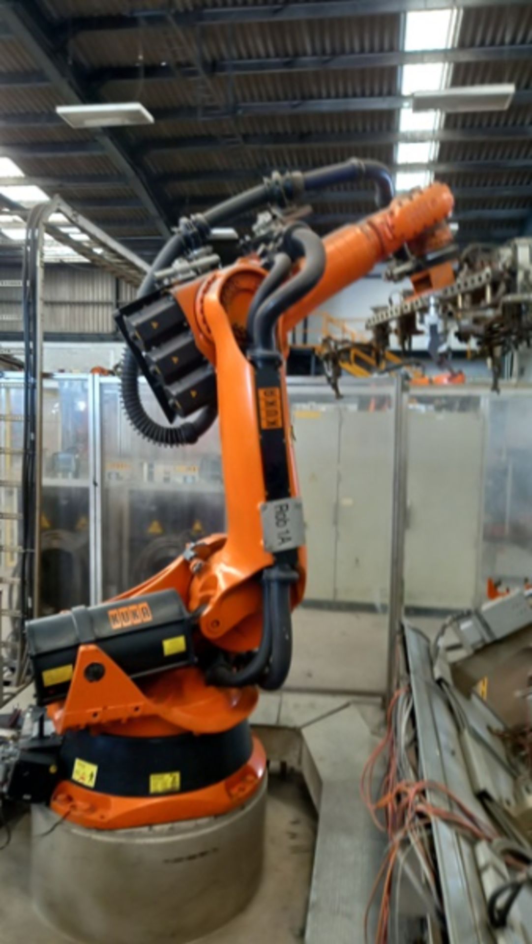 Kuka KR-180 Robot, Maximum Reach: 3,100 mm, Rated Payload: 180 Kg, with Robot Controller, New 2003 - Image 3 of 6