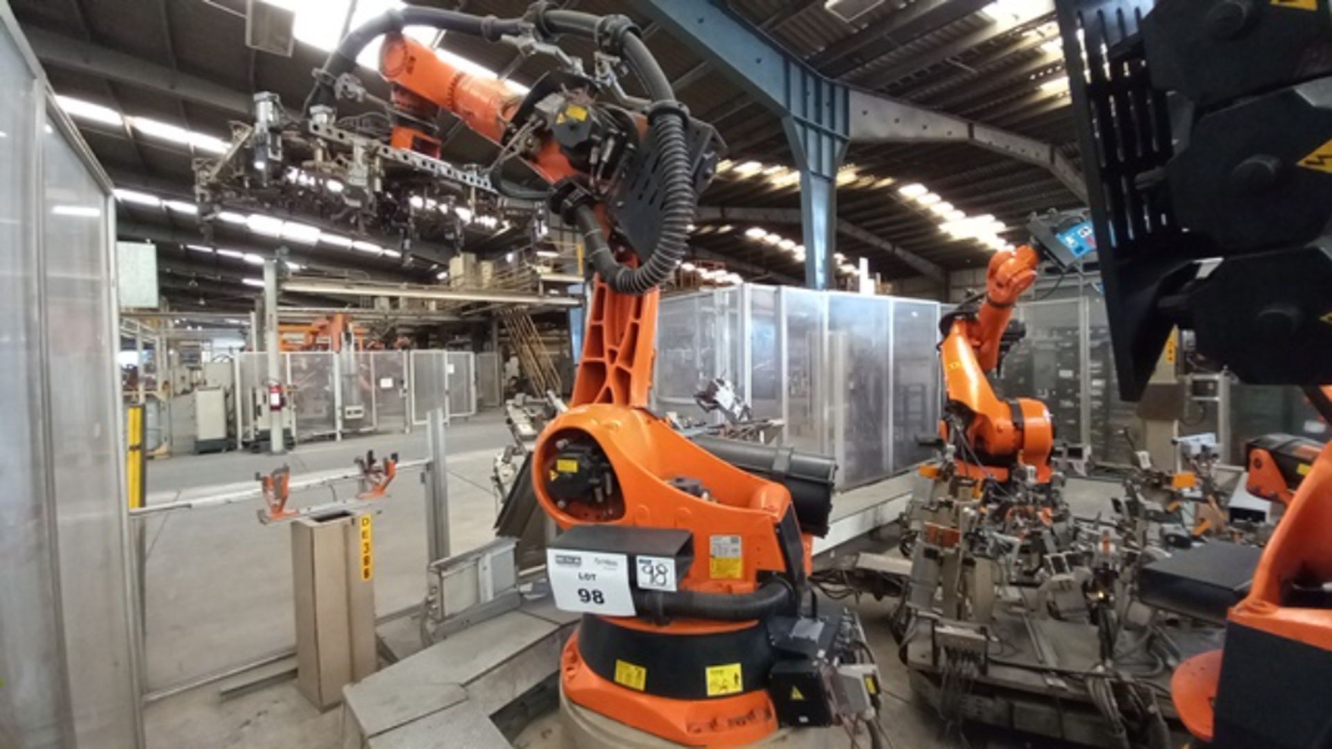 Kuka KR-180 Robot, Maximum Reach: 3,100 mm, Rated Payload: 180 Kg, with Robot Controller, New 2003 - Image 2 of 6