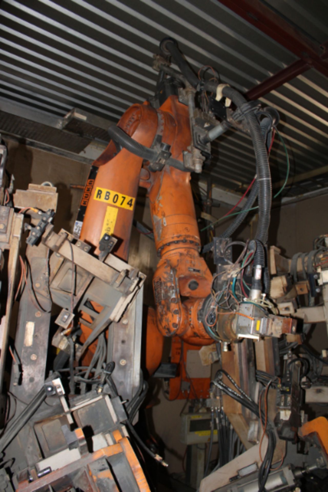 Kuka KR-150 Robot, Maximum Reach: 2,700 mm, Rated Payload: 150 Kg, with Robot Controller, New 2003 - Image 3 of 5