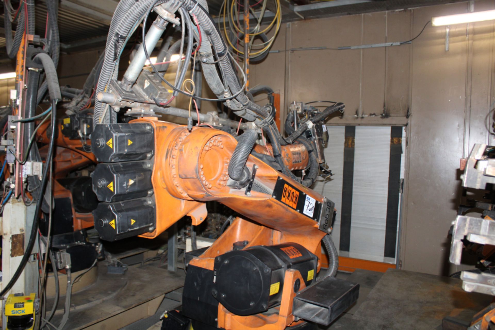 Kuka KR-150 Robot, Maximum Reach: 2,700 mm, Rated Payload: 150 Kg, with Robot Controller, New 2003 - Image 4 of 11