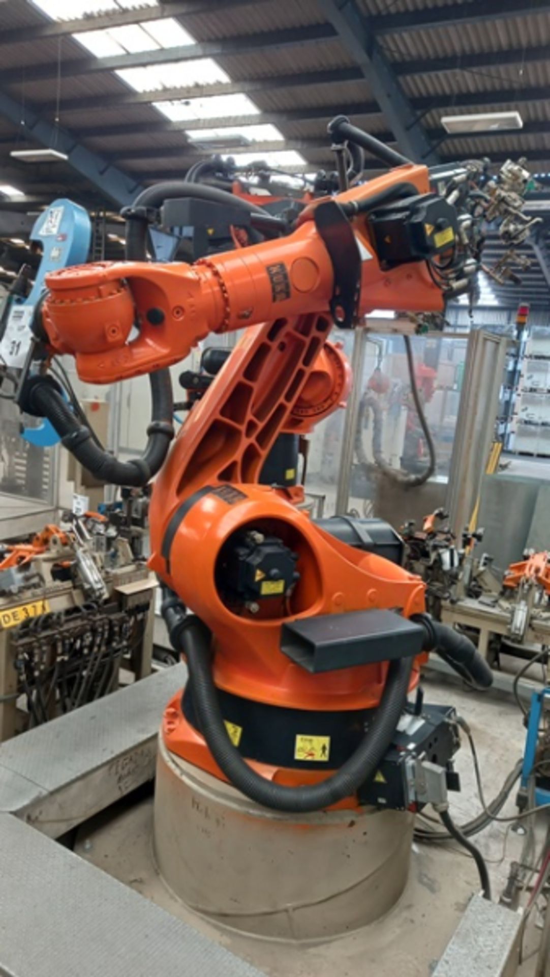 Kuka KR-210 Robot, Maximum Reach: 2,700 mm, Rated Payload: 210 Kg, with Robot Controller, New 2003 - Image 2 of 4