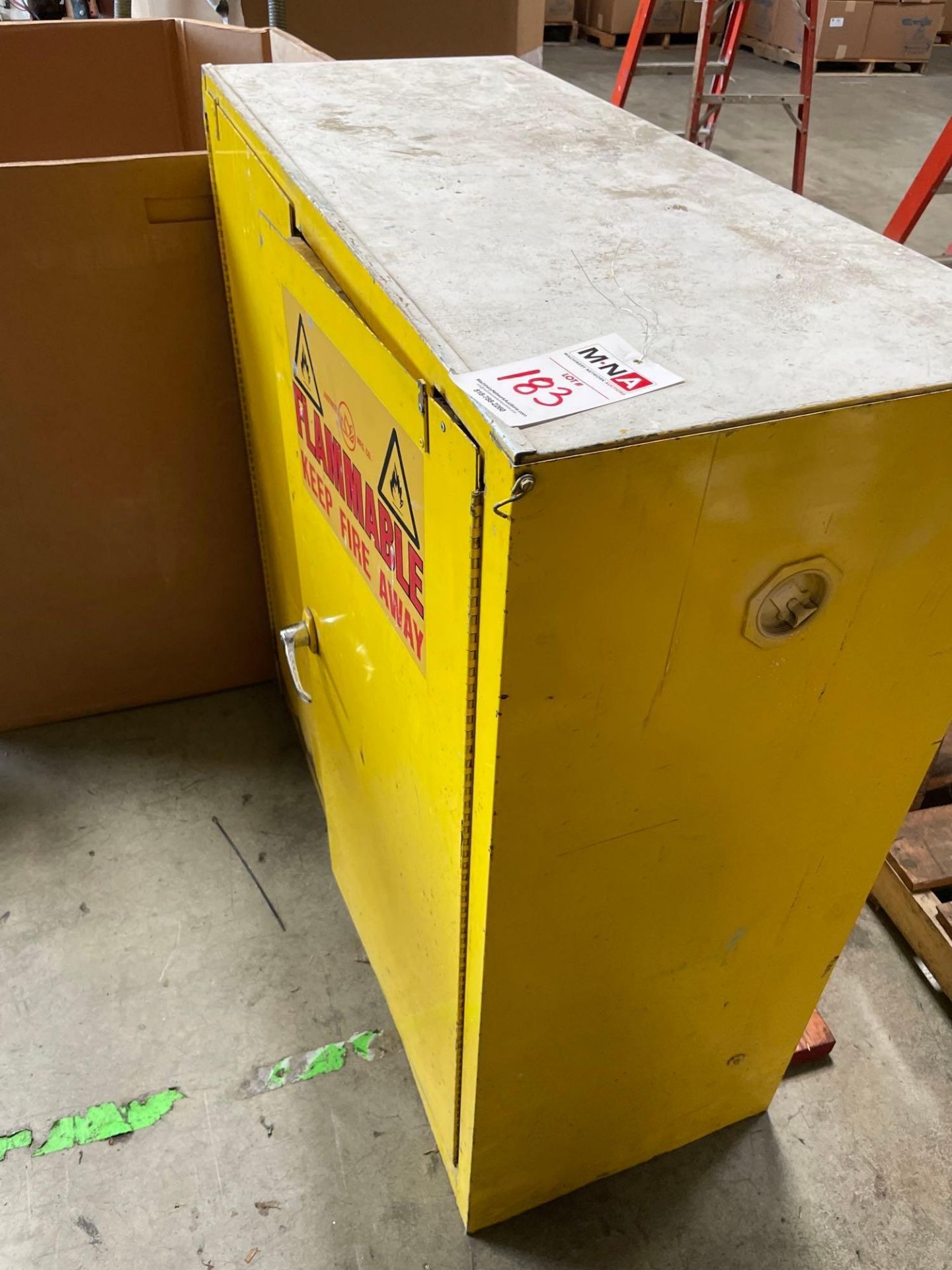 Justrite Flammable Liquid Storage Cabinet - Image 5 of 7