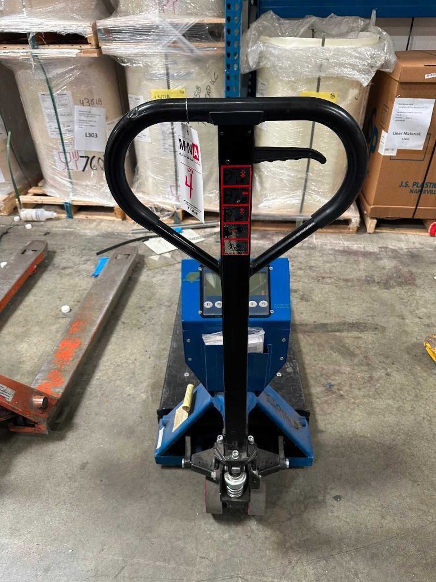 Mettler Toledo Pallet Jack with Digital Scale