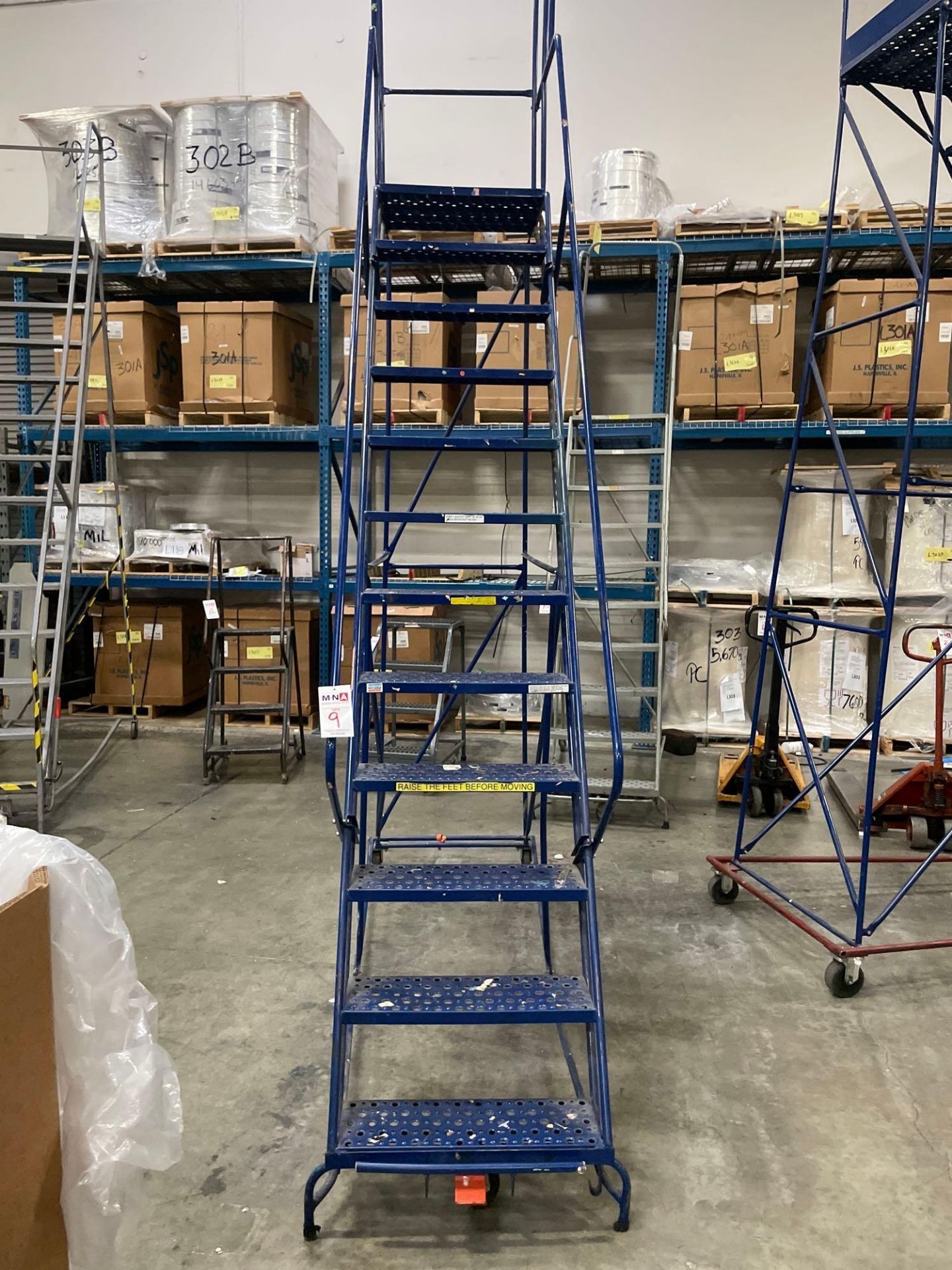 12 Step Rolling Warehouse Ladder - Image 3 of 4