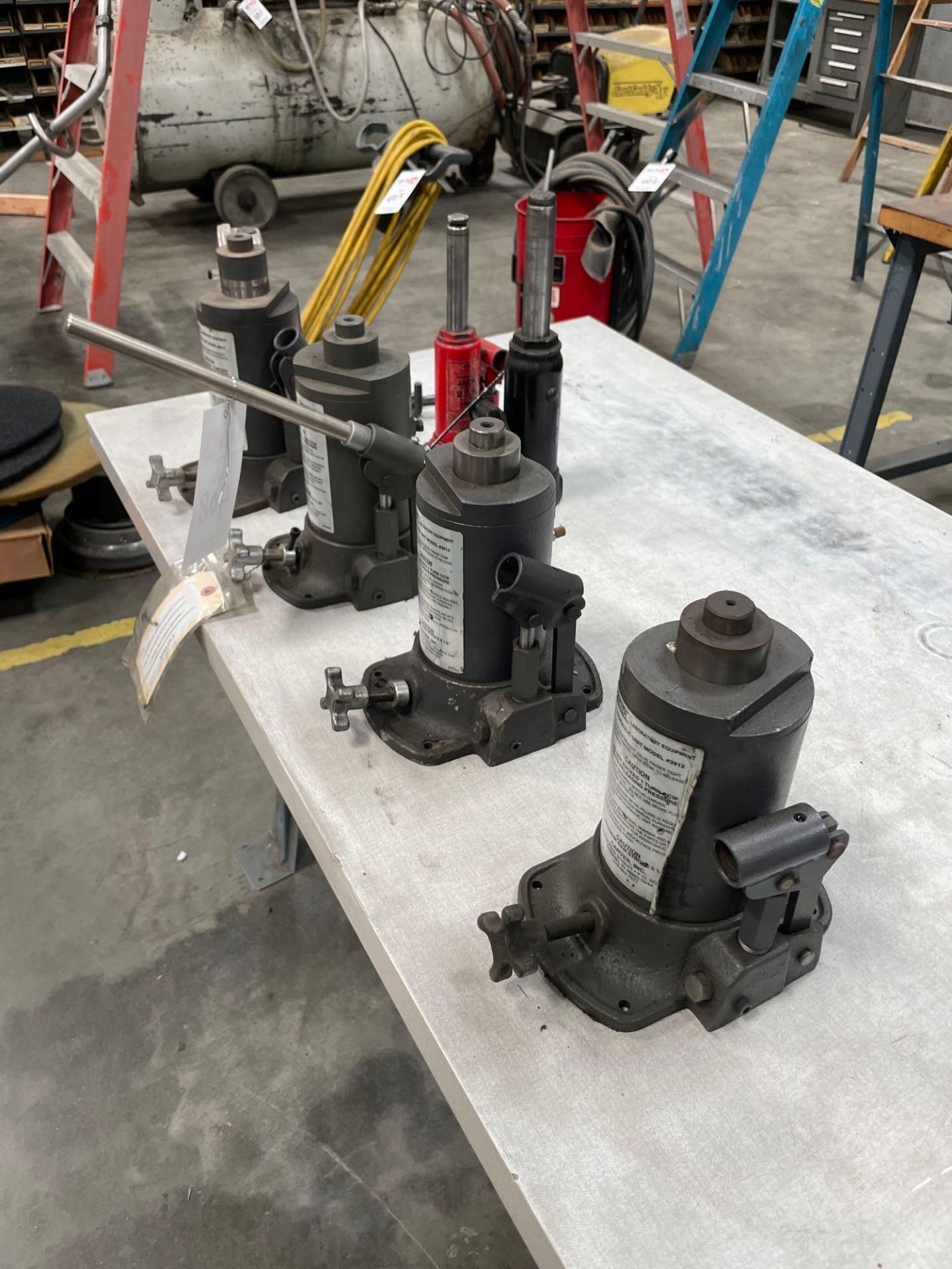 Assorted Hydraulic Jacks - Image 3 of 3