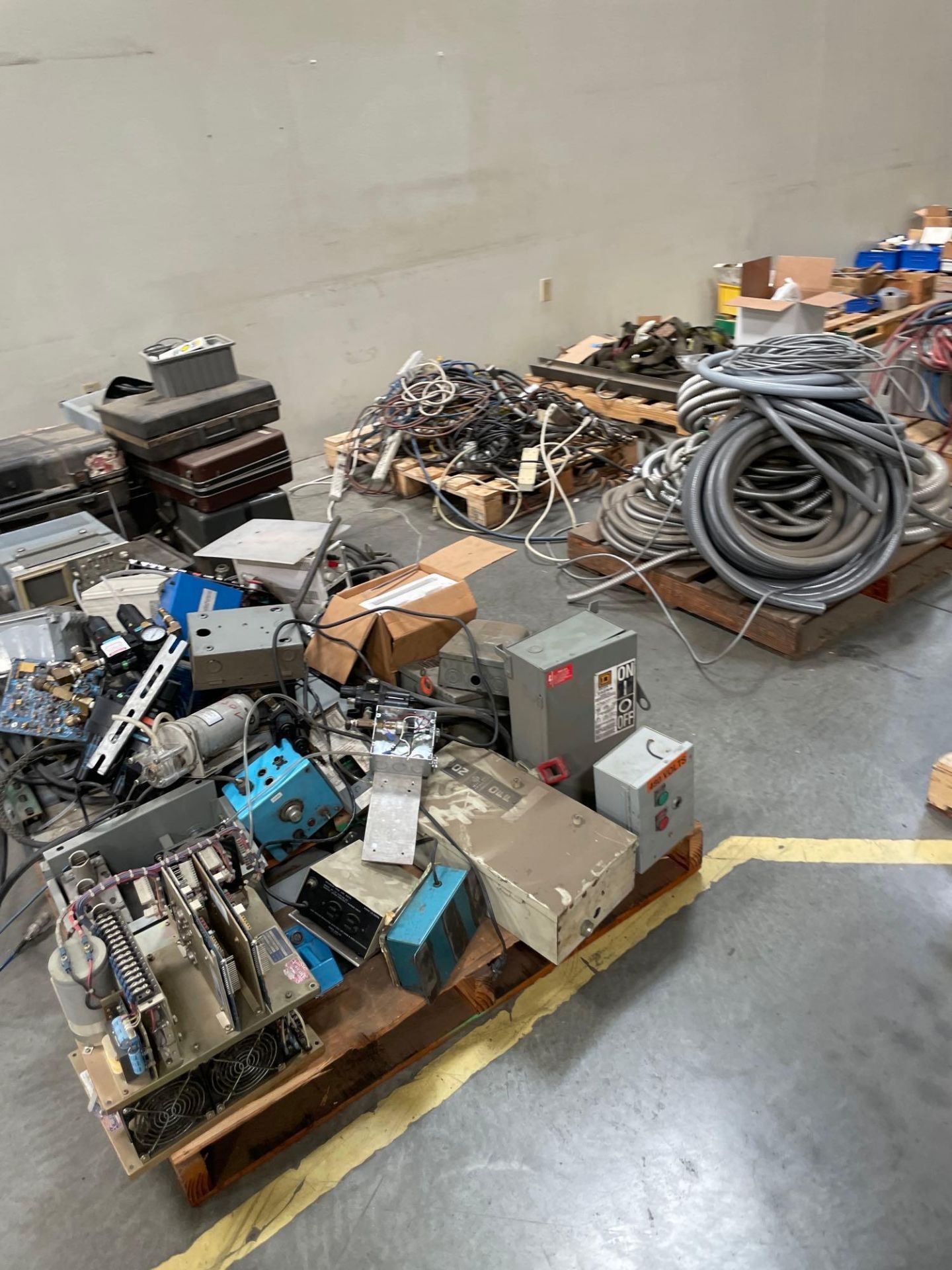 Miscellaneous Pallets with Extension Cords, Heavy Duty Straps, Plumbing Supplies, Hoses, Electrical - Image 2 of 6