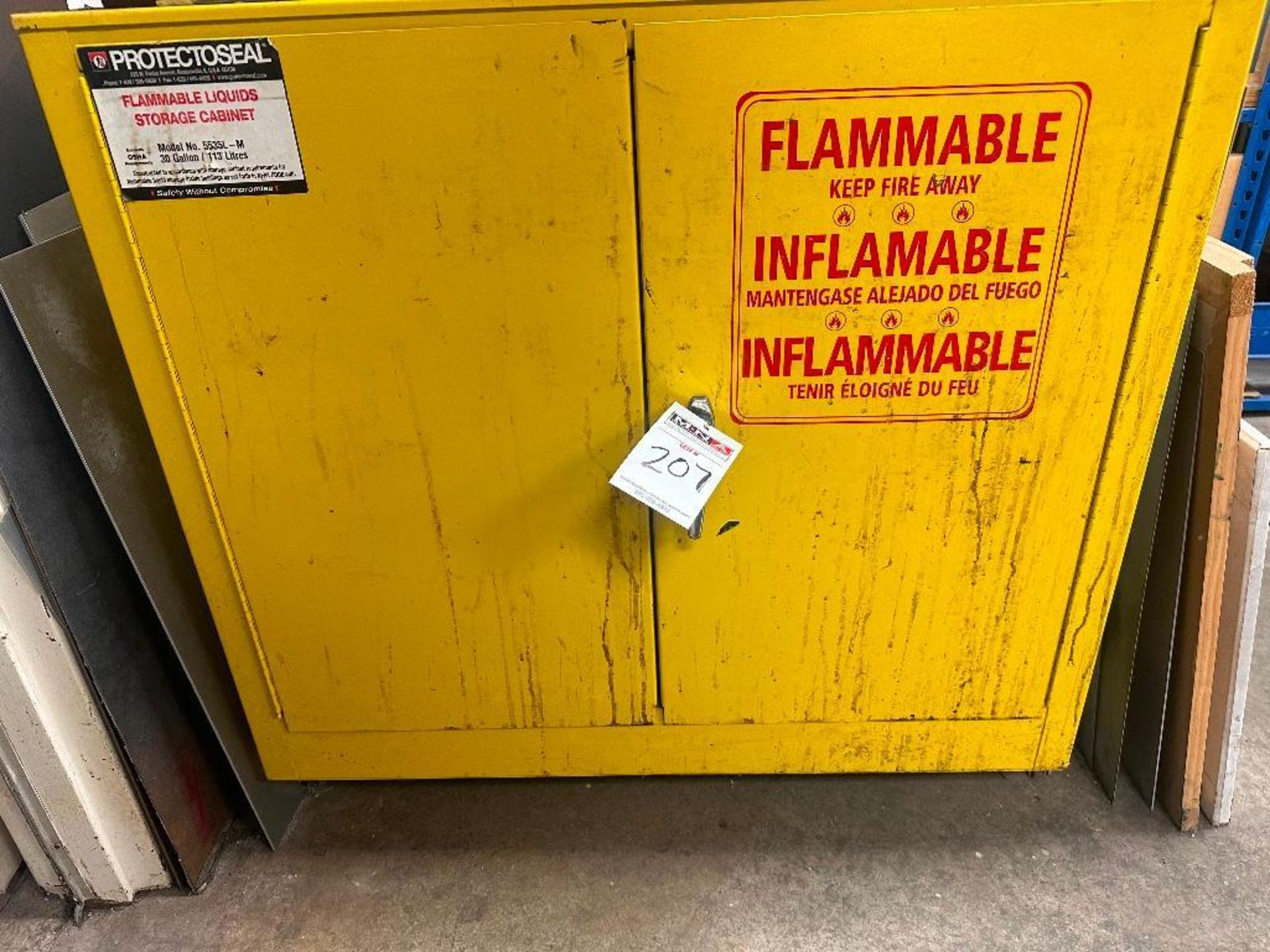 Protectoseal 5535L-M, 30 Gallon/113L Flammable Liquids Storage Cabinet