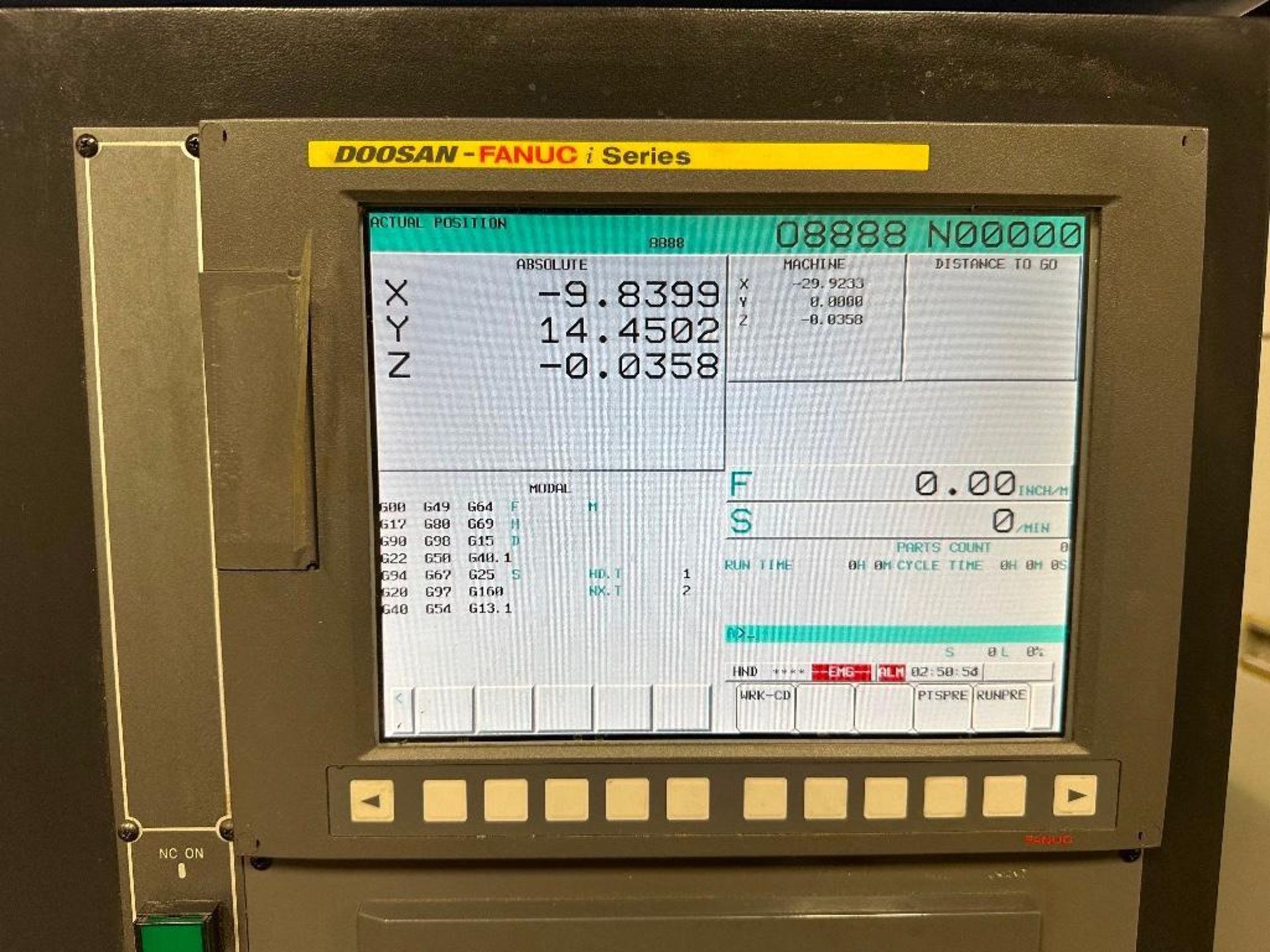 Doosan DNM500, Doosan Fanuc i Control, 40" x 21" x 20" Trvls., 30 ATC, 8K RPM, BT-40, New 2011 - Image 13 of 14