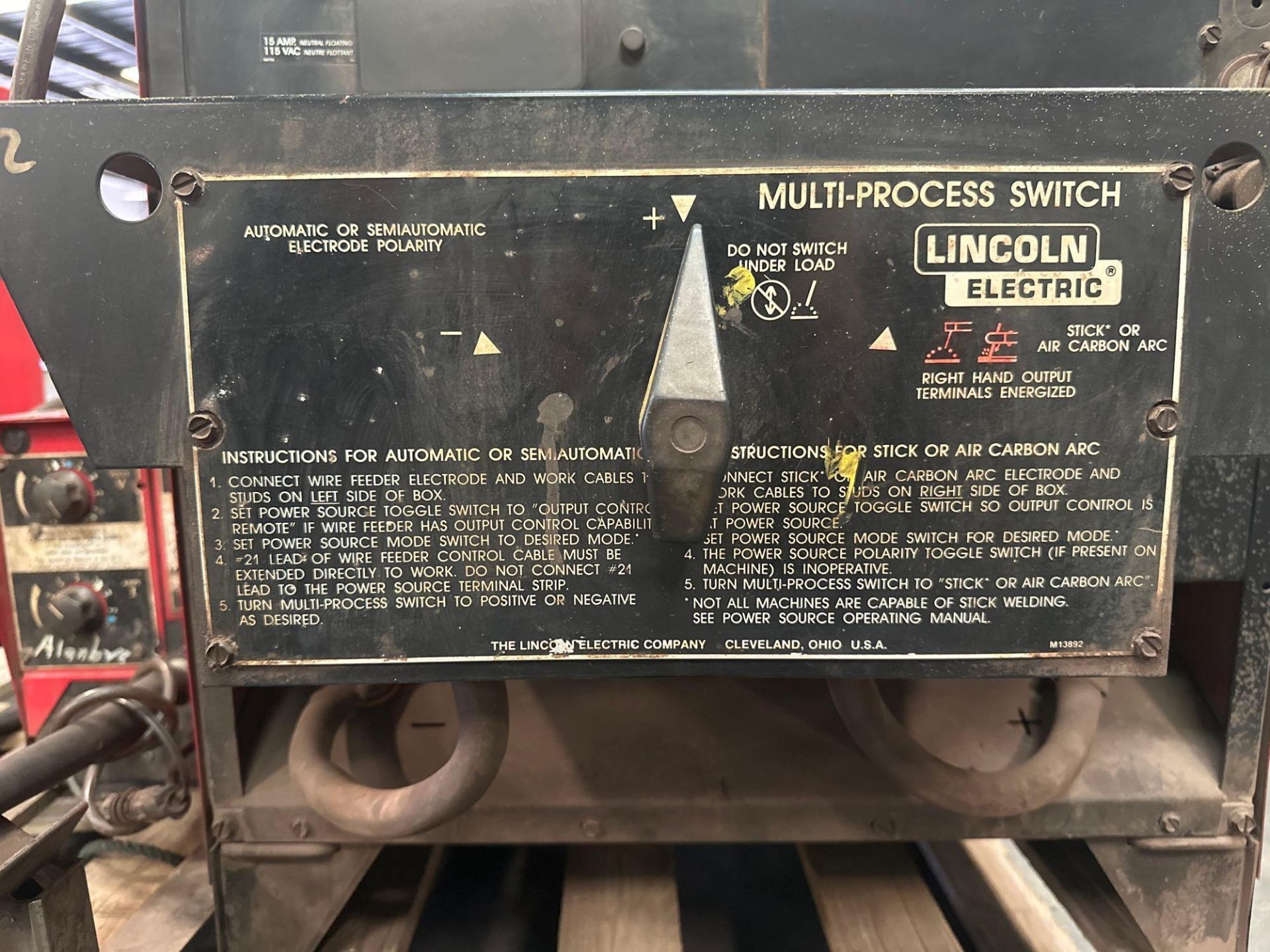 Lincoln Electric DC-600Welder, s/n U 1020461387 w/ Lincoln Squirt Welder LN-8Wire Feeder - Image 2 of 10