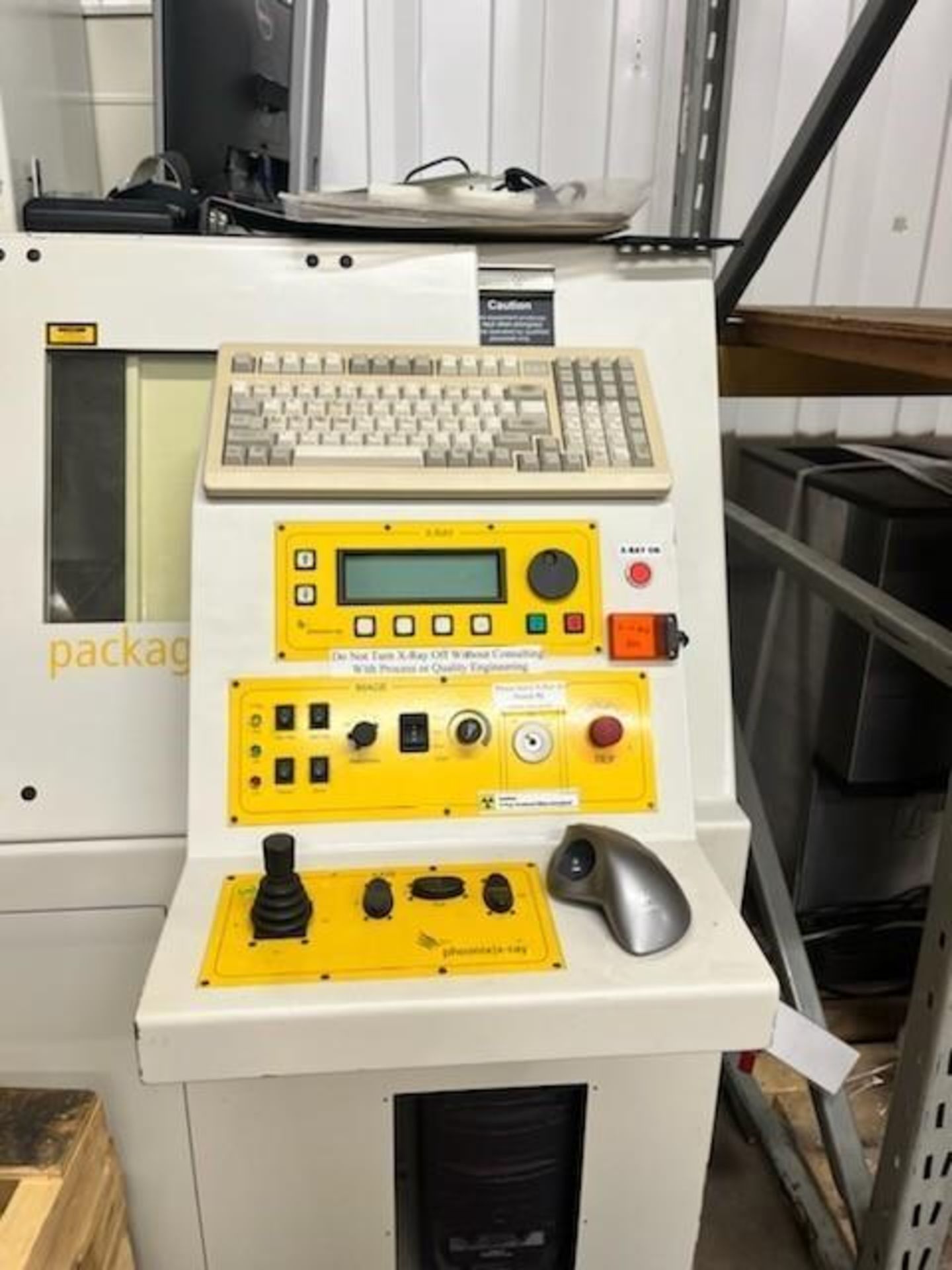 Phoenix Package Analyser 160 X-Ray Inspection Machine, s/n ANA01L0001-32602, 2002 - Image 2 of 9