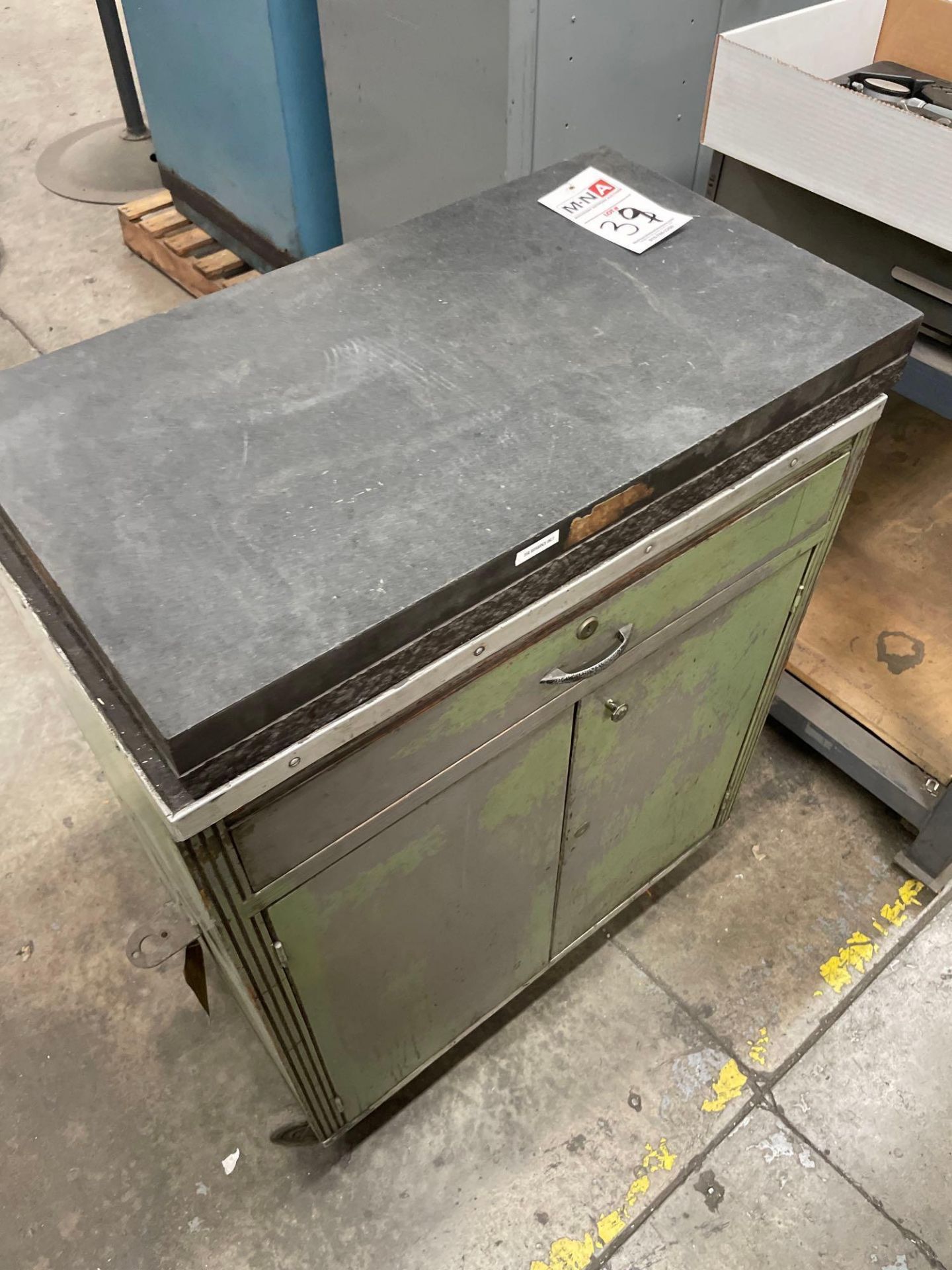 2 Door Cabinet with Granite Surface Plate: 16" x 28" x 2.5" - Image 3 of 5