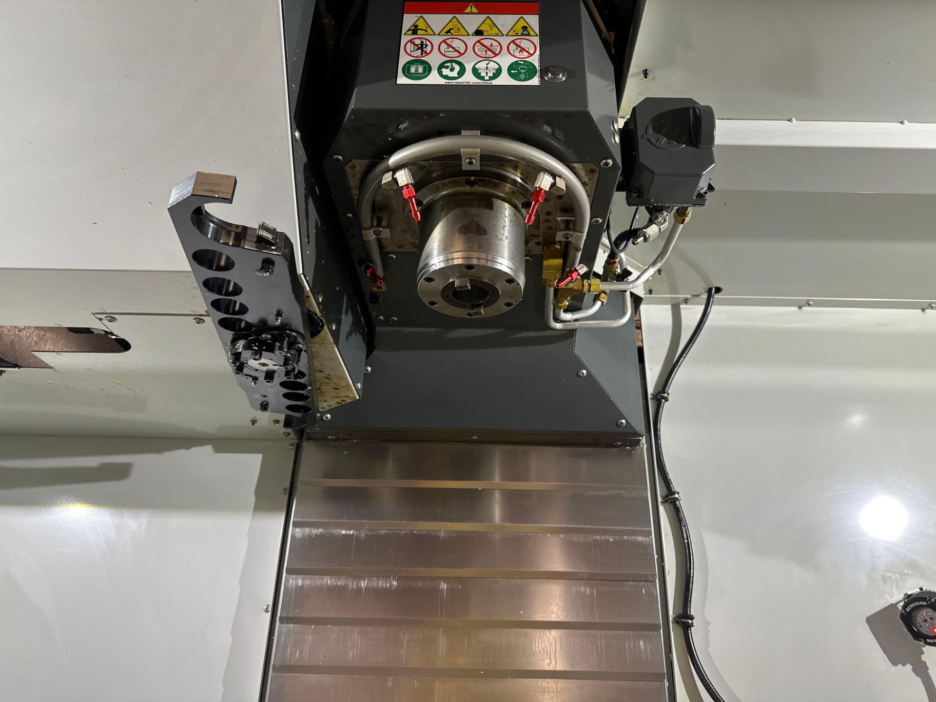 Haas VF-4SS Vertical Machining Center, 50” x 20” x 25” Trvls., CT40, 30+1 SMTC, 12K RPM, New 2020 - Image 7 of 12