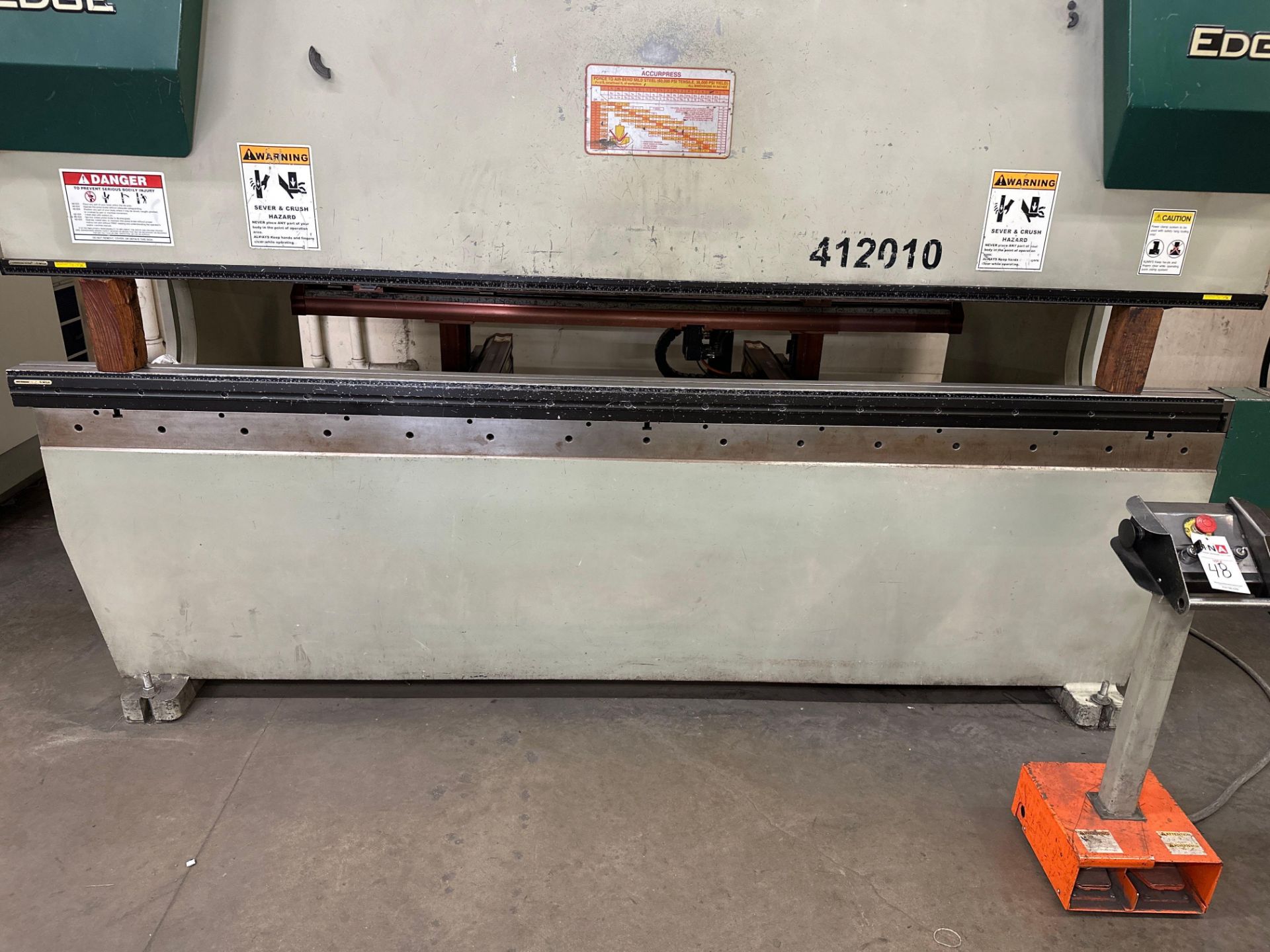 Accurpress 412010 Hydraulic CNC Press Brake, 120 Ton, 10’ Bed, Extra Height, New 2011 - Image 4 of 9