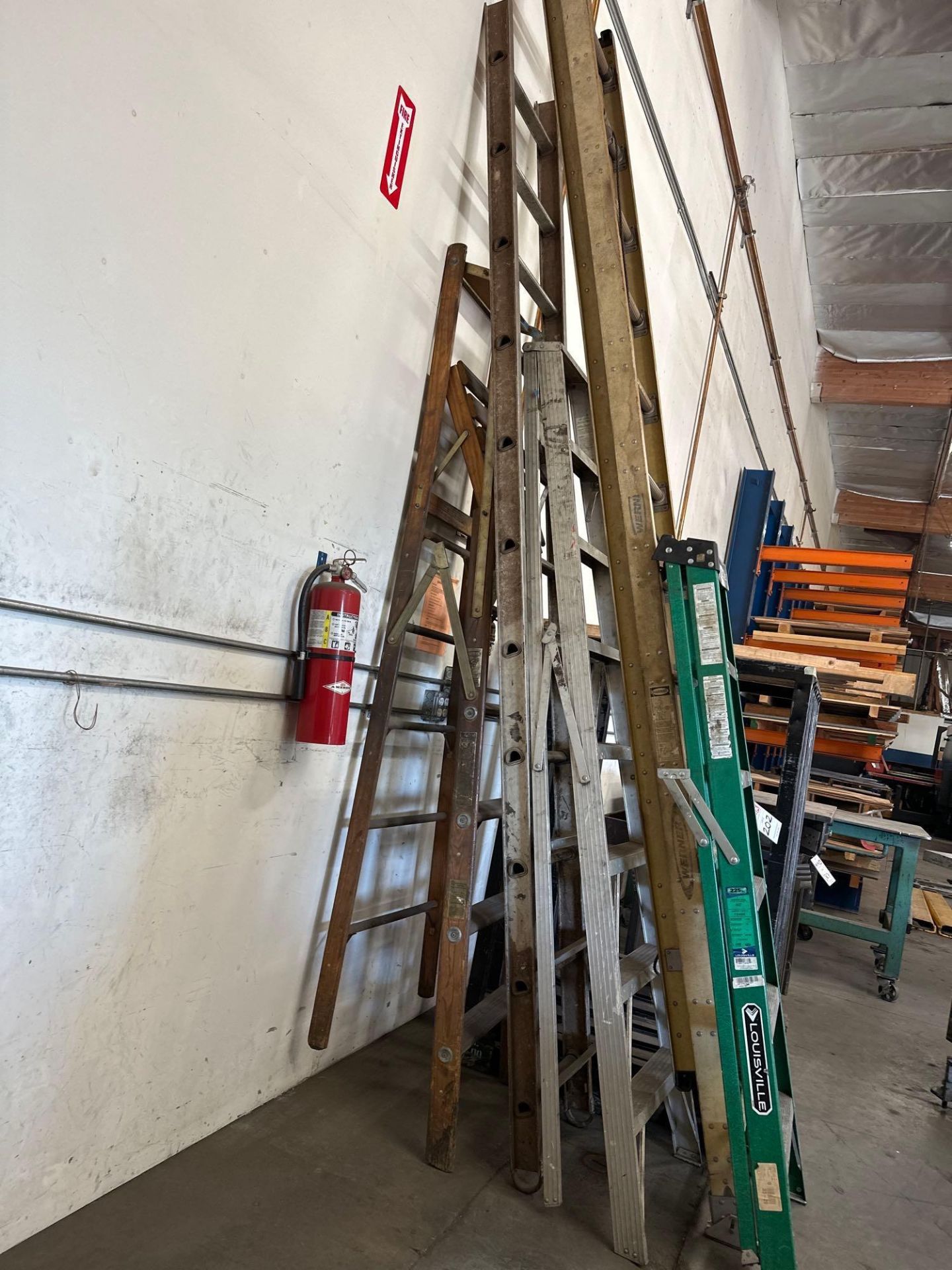 Assorted Ladders - Image 3 of 4