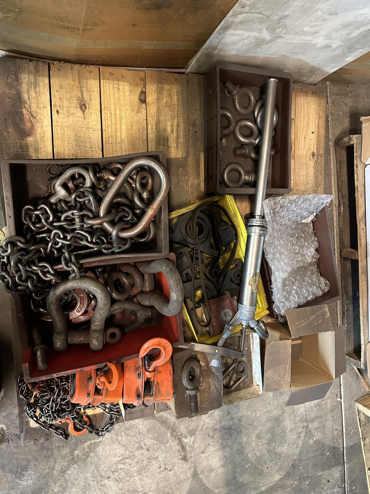 Pallet of Assorted Chains, Hooks and Rings