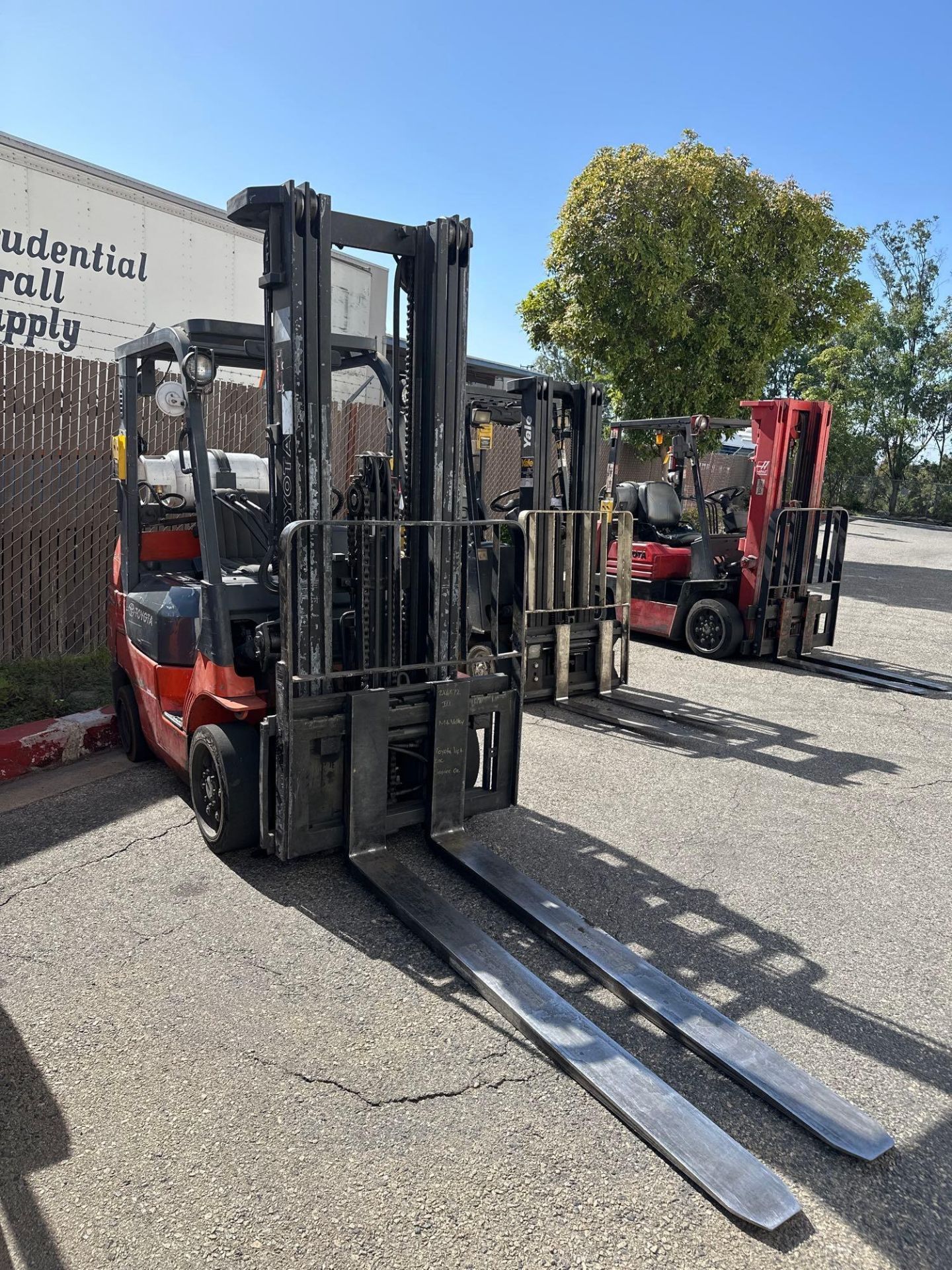 Toyota 7FGCU30 LPG Forklift, 5600 Lbs. Cap., s/n 61429