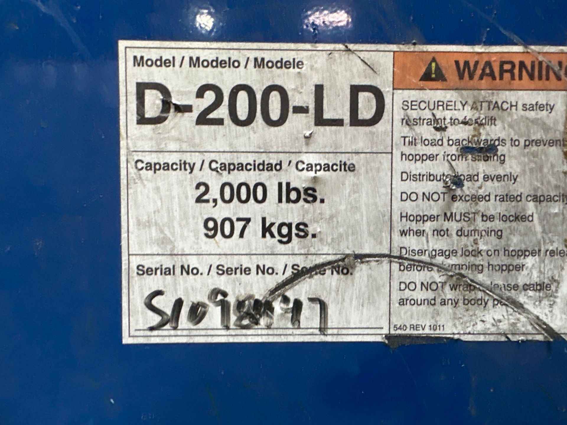 2000lbs D-200-LD Tilt Hopper - Image 4 of 4