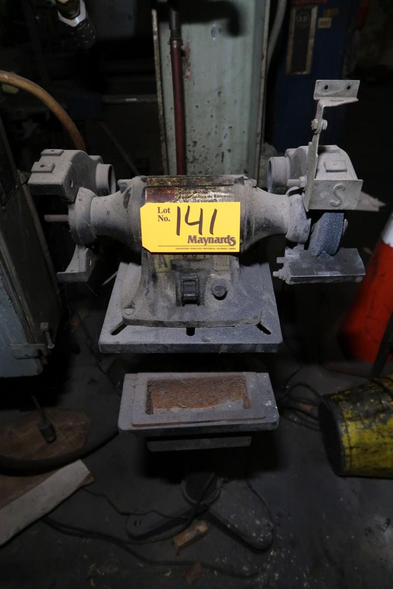 Dayton 4Z672E 6" Variable Speed Pedestal Grinder