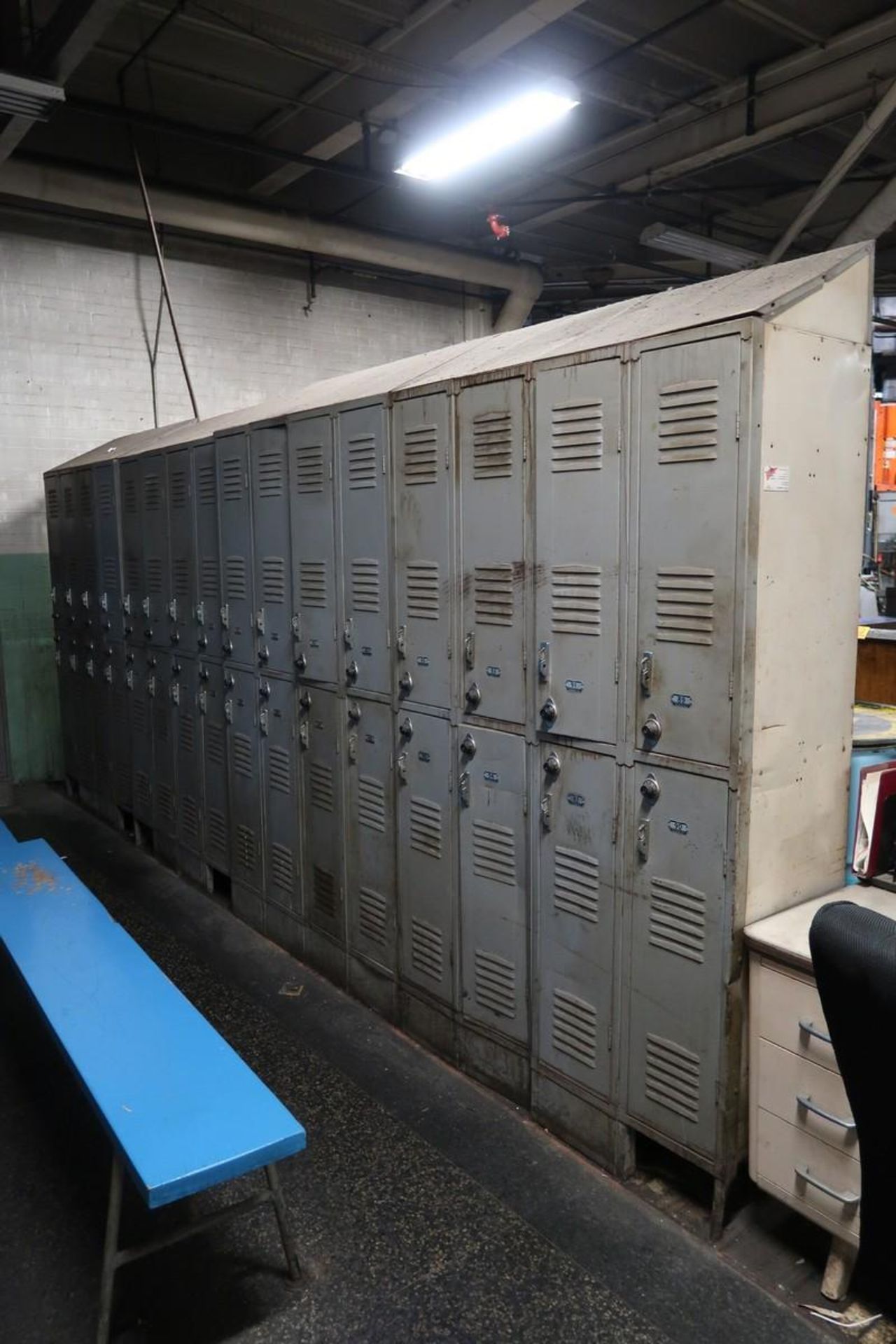 4-Section 8-Unit Lockers - Image 2 of 3