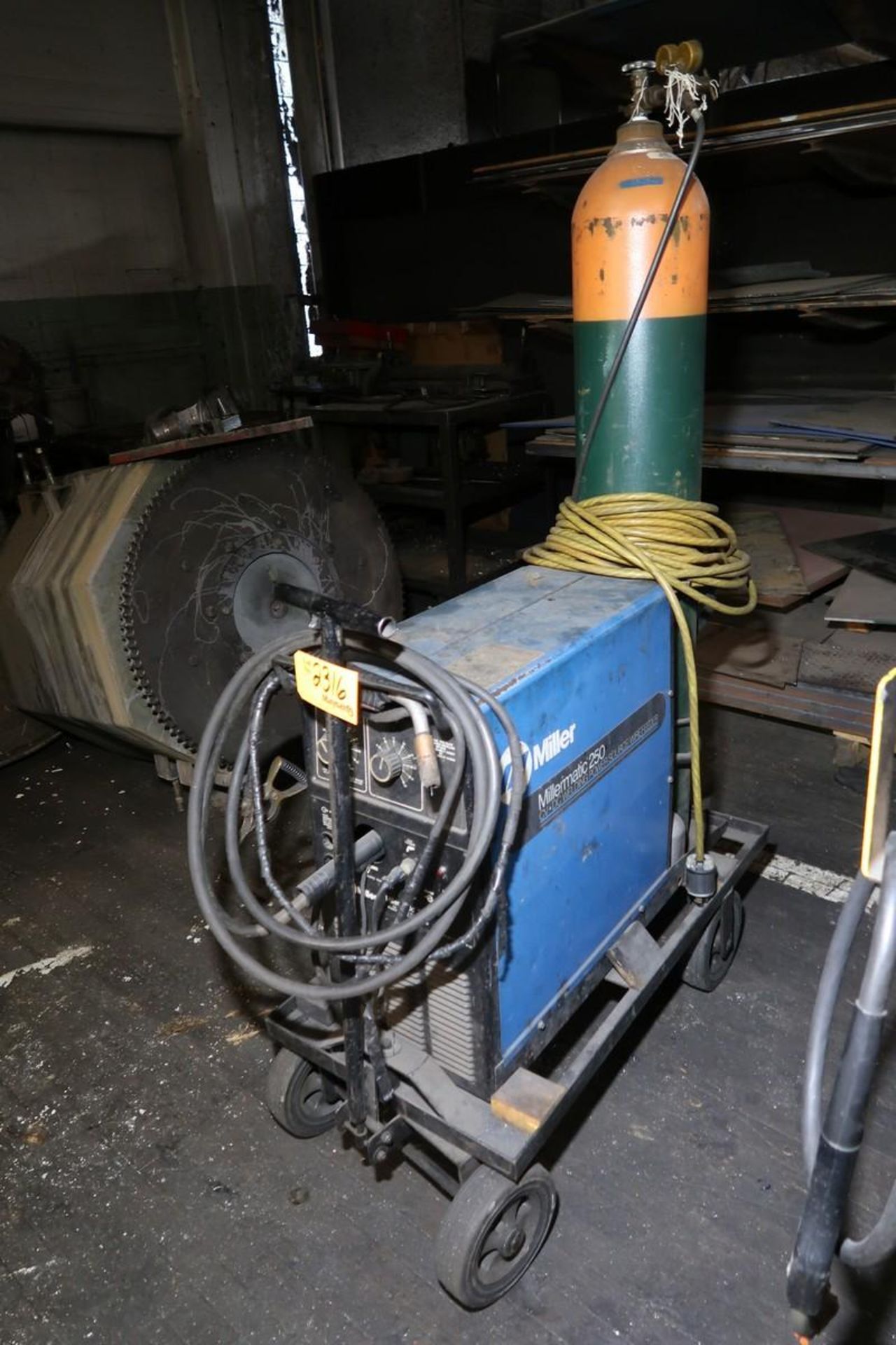 Miller Millermatic 250 200A CV DC Arc Welding Power Source/ Wire Feeder - Image 2 of 4